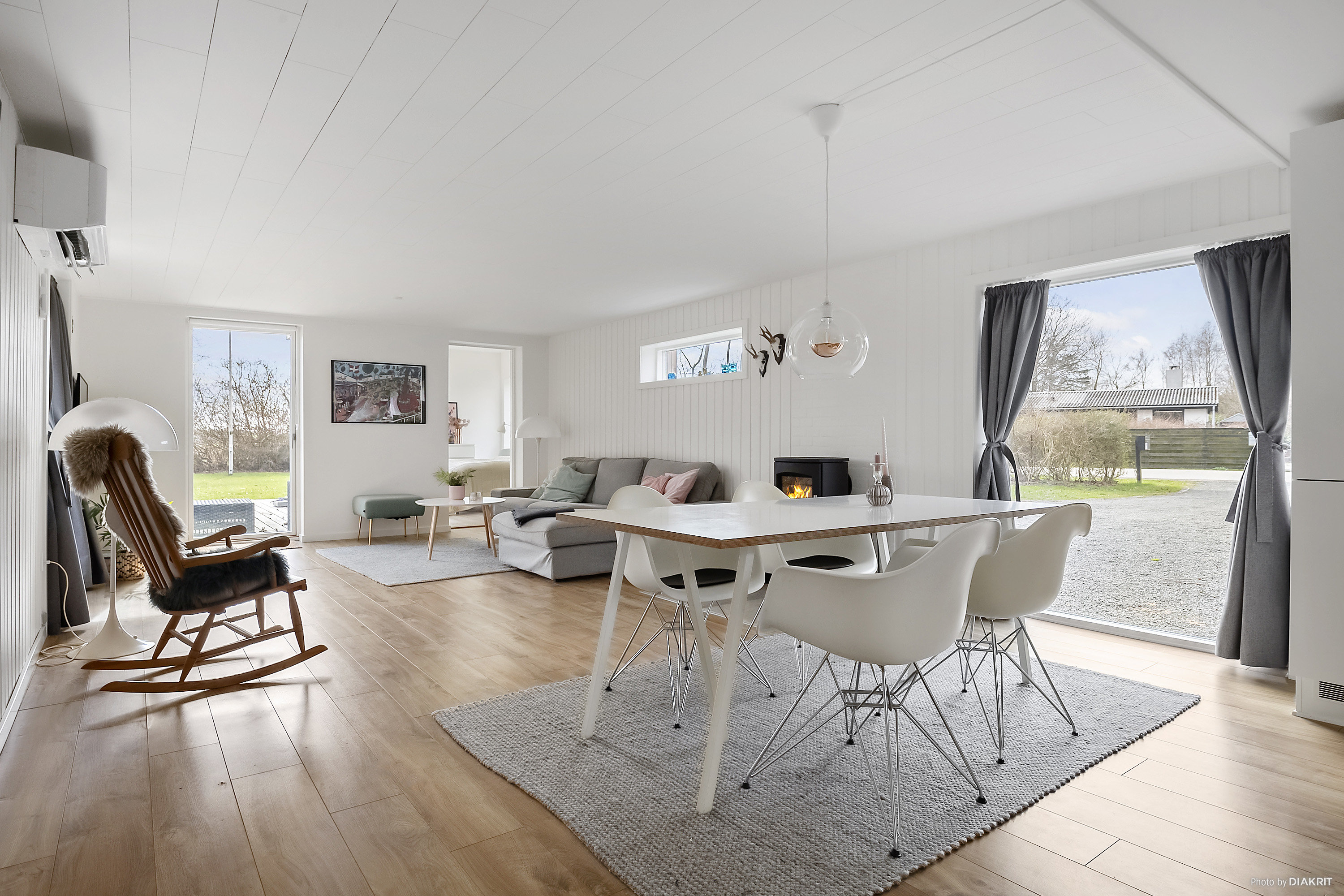 Fremhævet spisestue billede i fuldskærmstilstand. Billede af Præsteager 221, Saksild Str, 8300 Odder