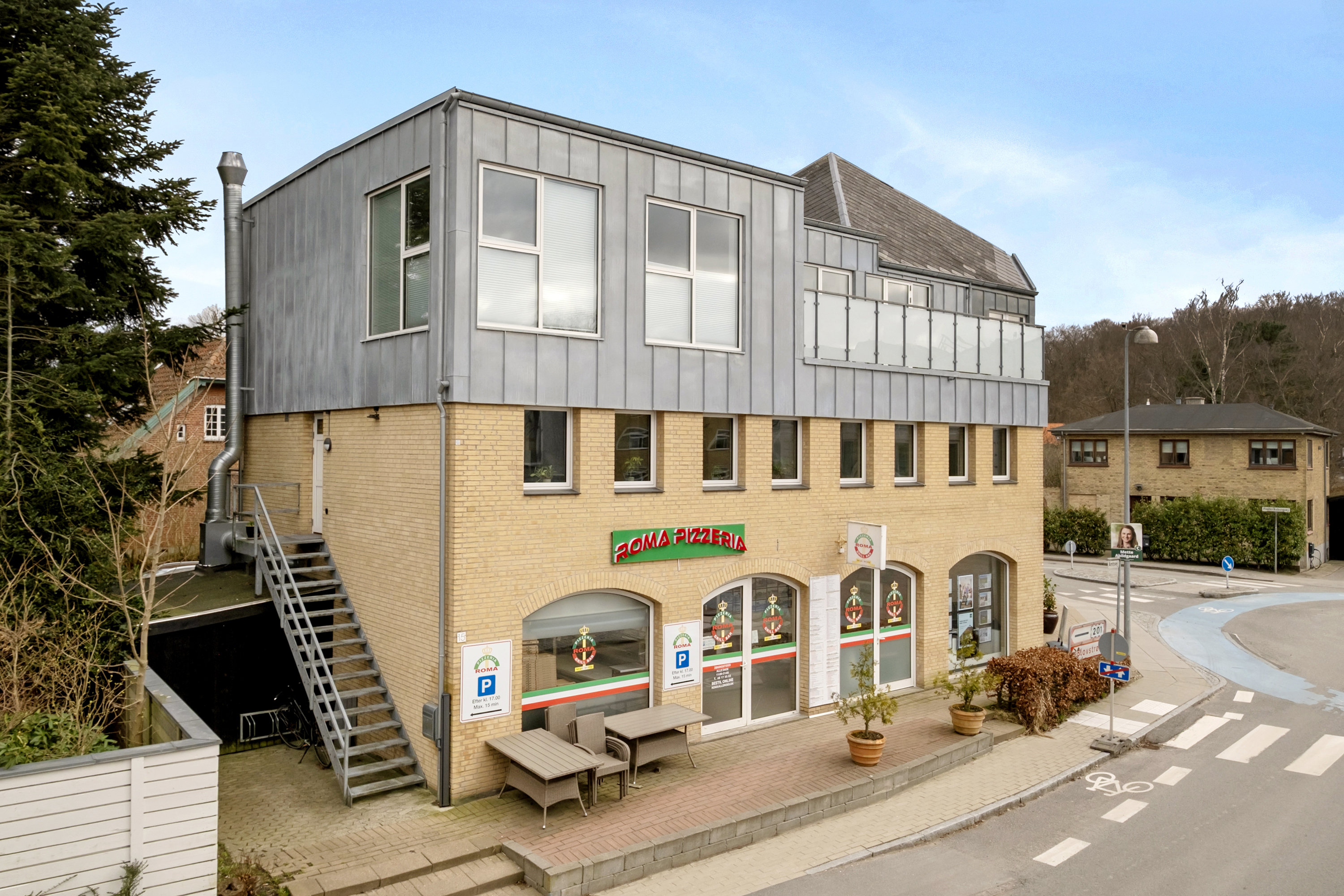 Fremhævet ejendommen billede i fuldskærmstilstand. Billede af Amtsvej 15, 1., 3450 Allerød