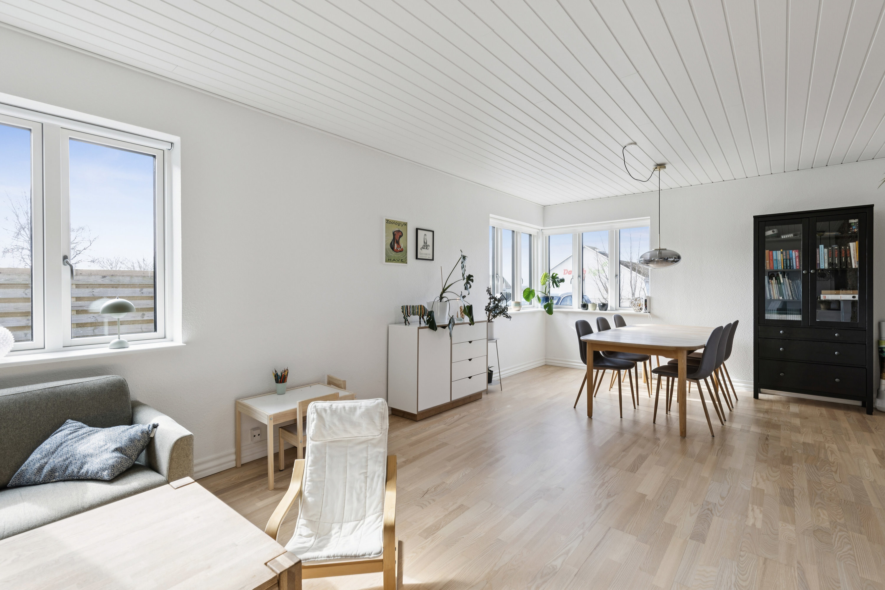 Fremhævet stue billede i fuldskærmstilstand. Billede af Slagelsevej 47, 4270 Høng