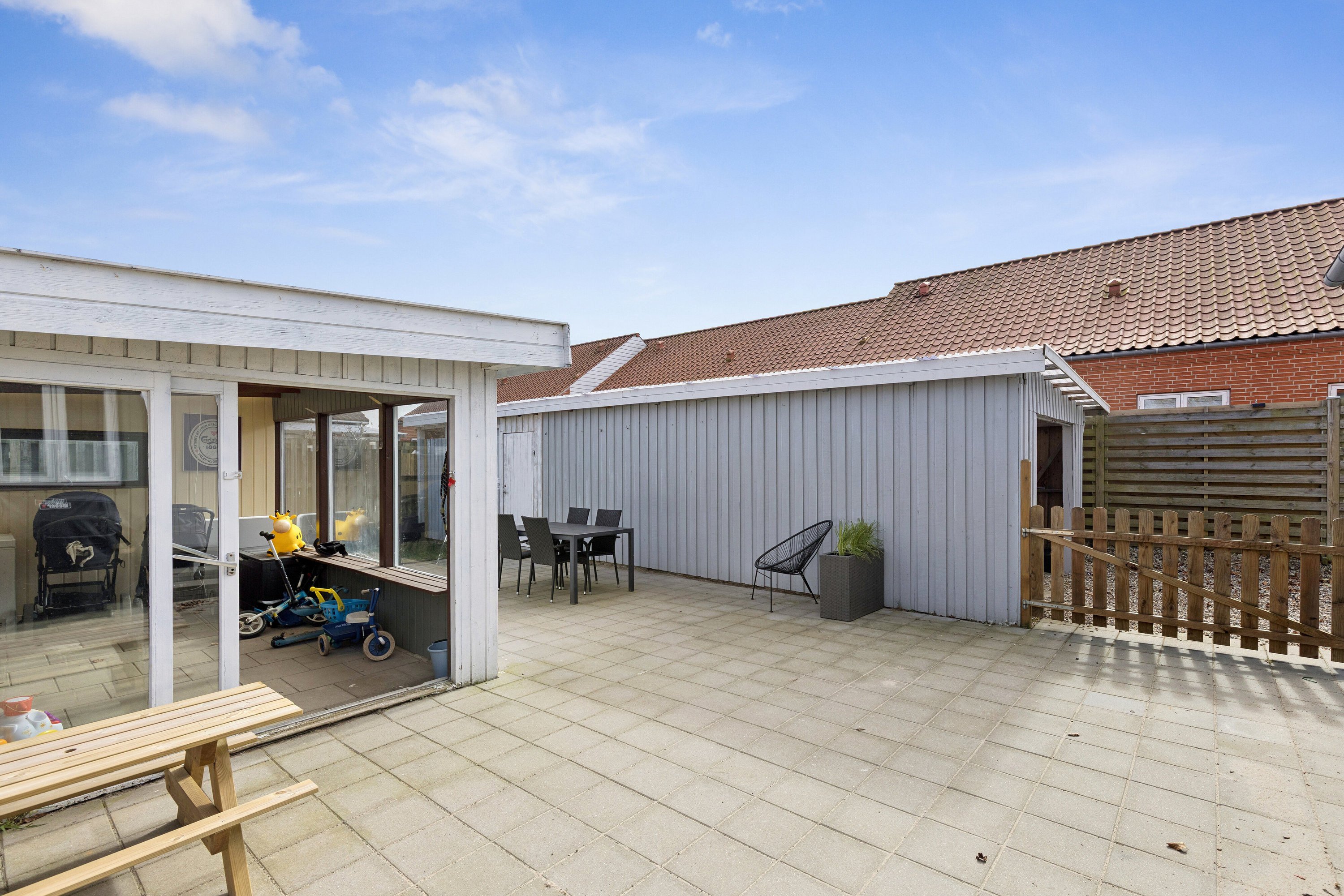 Fremhævet set fra haven billede i fuldskærmstilstand. Billede af Slagelsevej 47, 4270 Høng