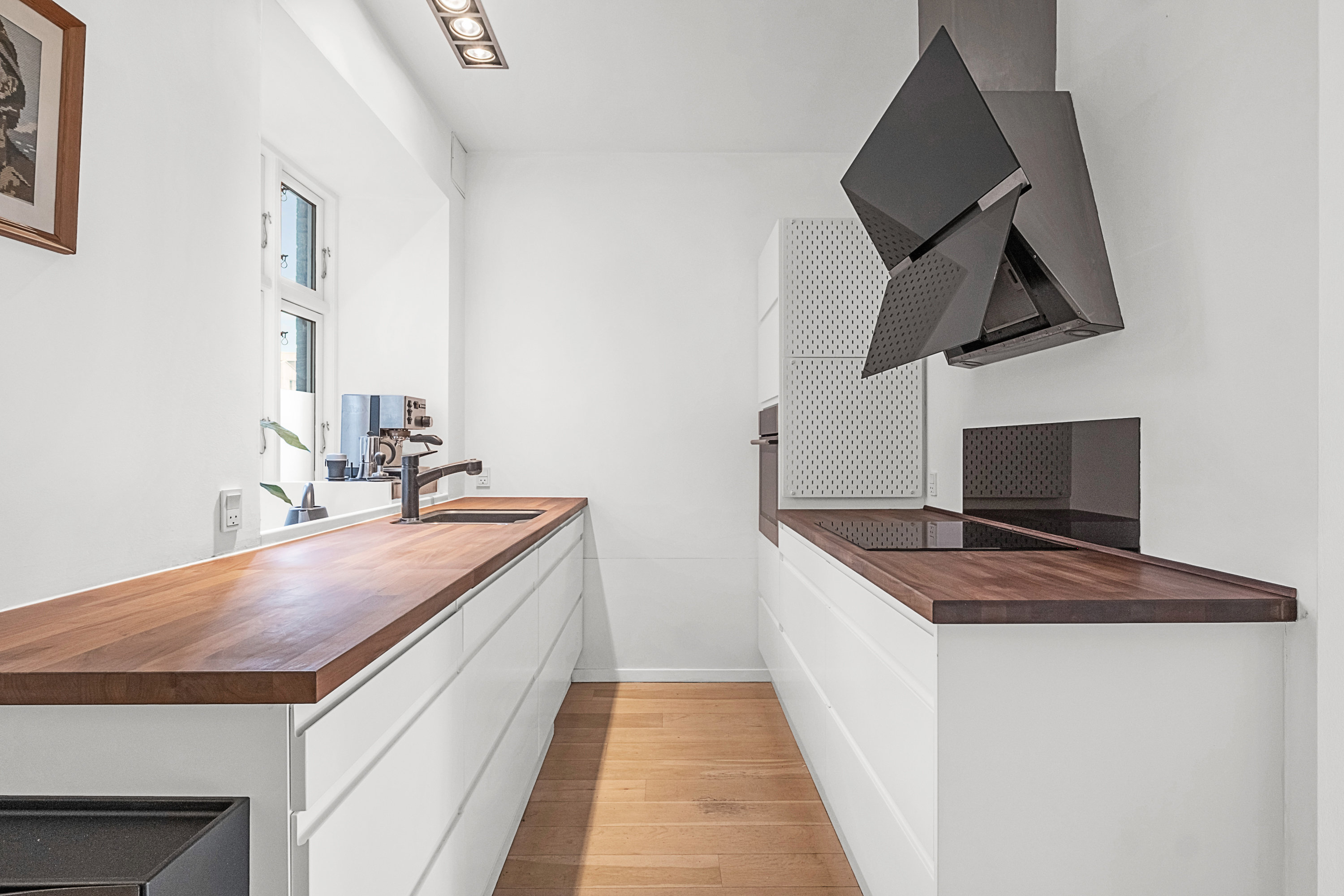 Fremhævet køkken billede i fuldskærmstilstand. Billede af Nørrebrogade 18, st.., 8000 Aarhus C