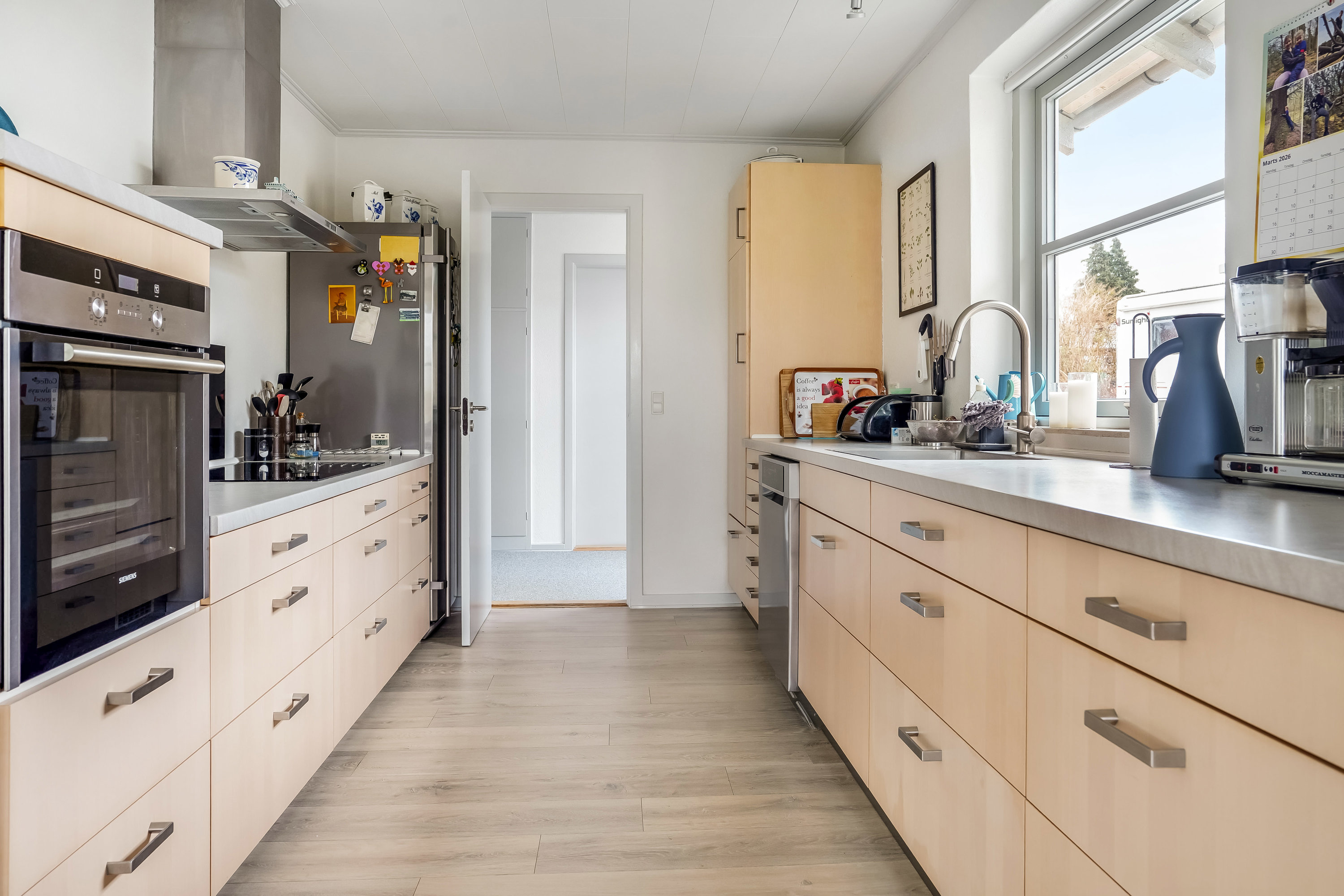 Fremhævet køkken billede i fuldskærmstilstand. Billede af Stjernevænget 14, Ejby, 5592 Ejby