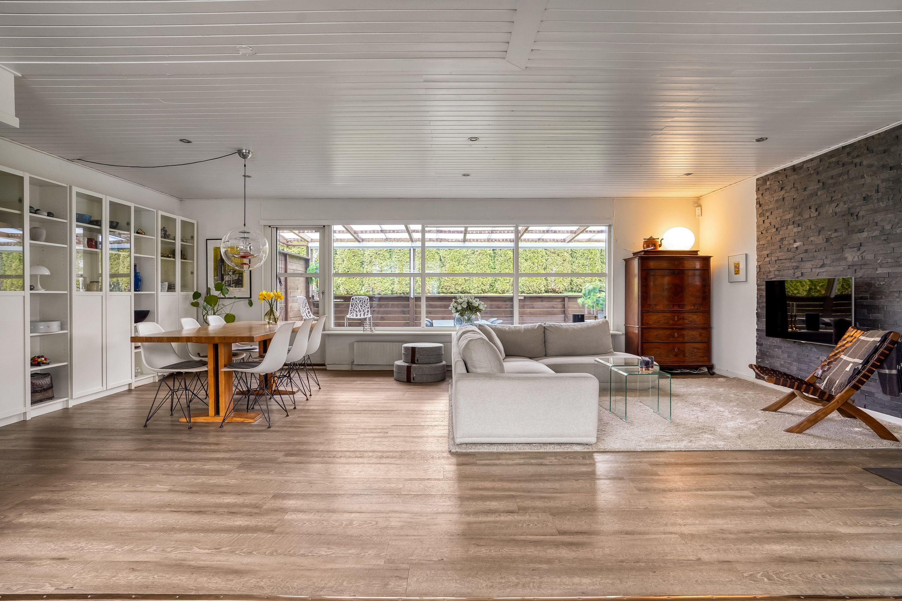 Fremhævet stue billede i fuldskærmstilstand. Billede af Skovvej 14, 5462 Morud