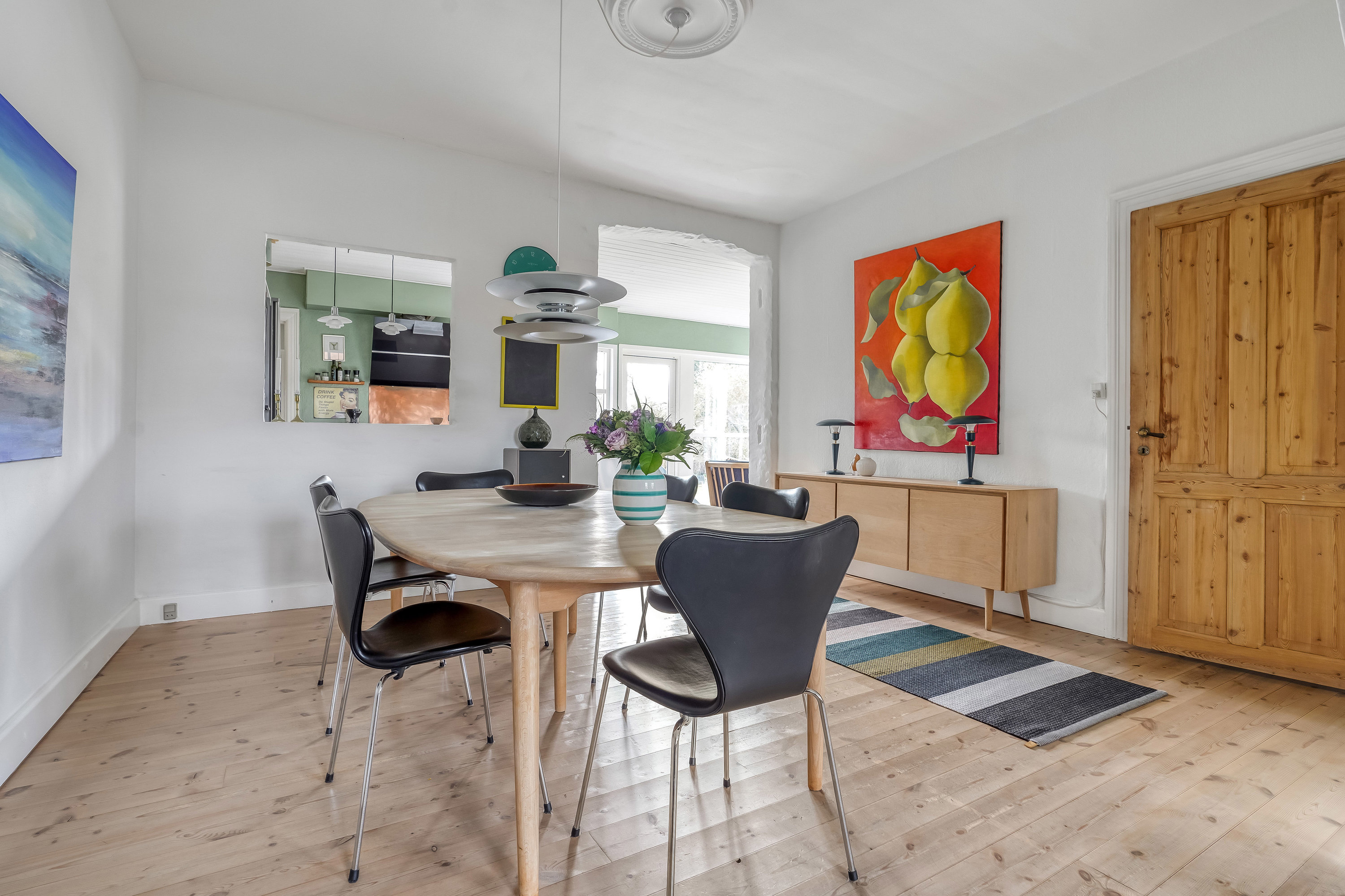 Fremhævet stue billede i fuldskærmstilstand. Billede af Kastanievej 12, st.., 5230 Odense M