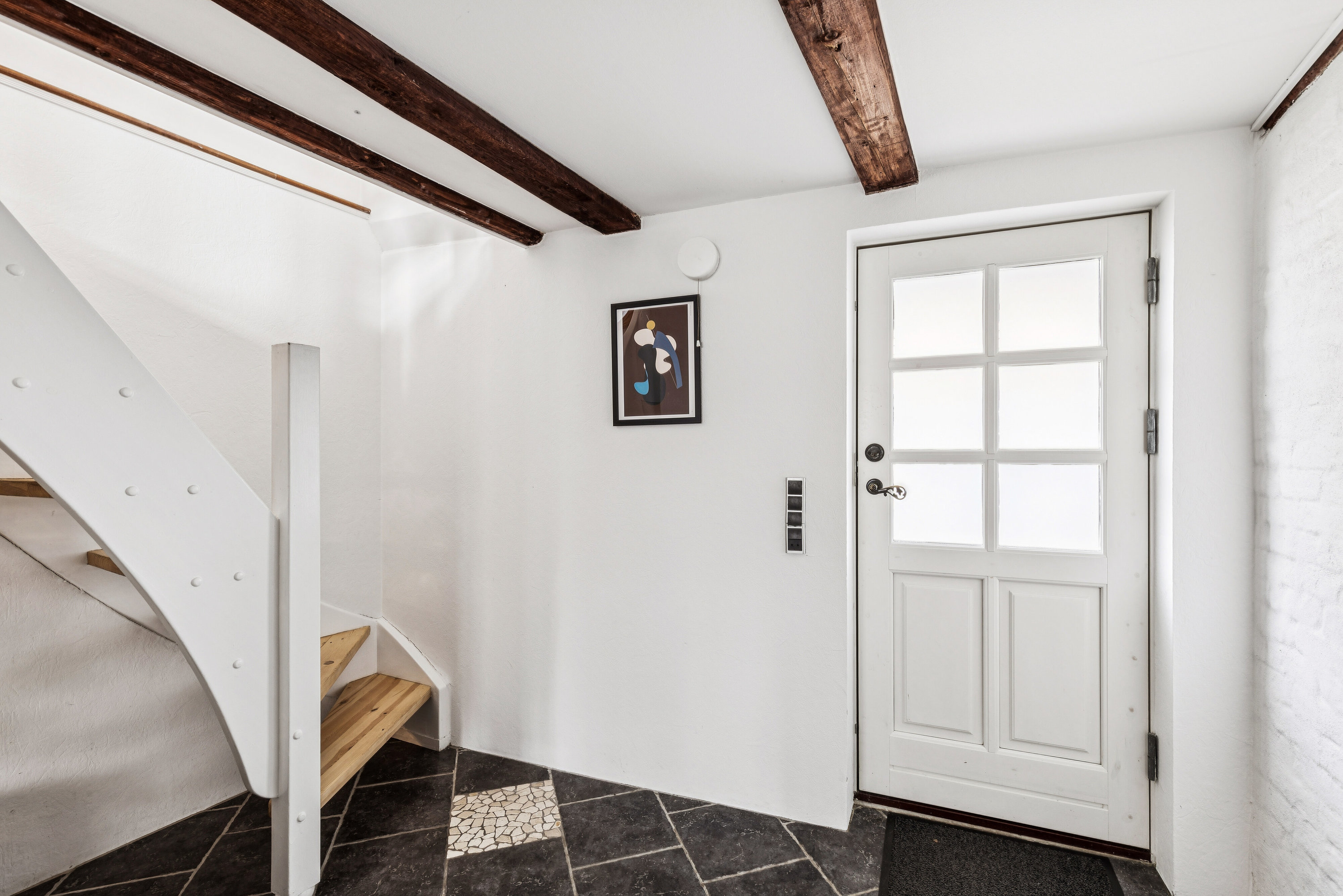 Fremhævet hall billede i fuldskærmstilstand. Billede af Smedegade 31A, st.. th., 4200 Slagelse