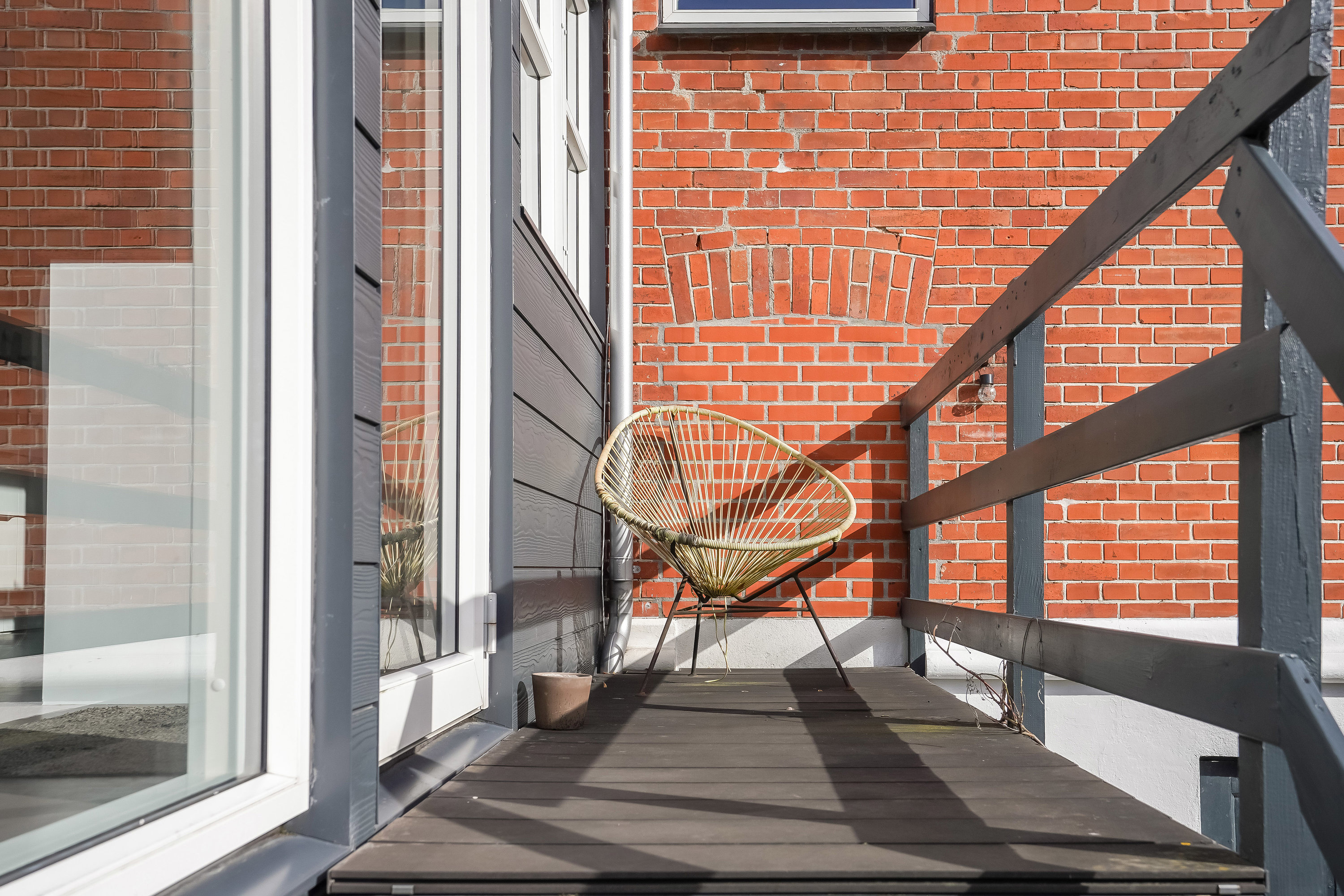 Fremhævet terrasse billede i fuldskærmstilstand. Billede af Kastanievej 12, st.., 5230 Odense M