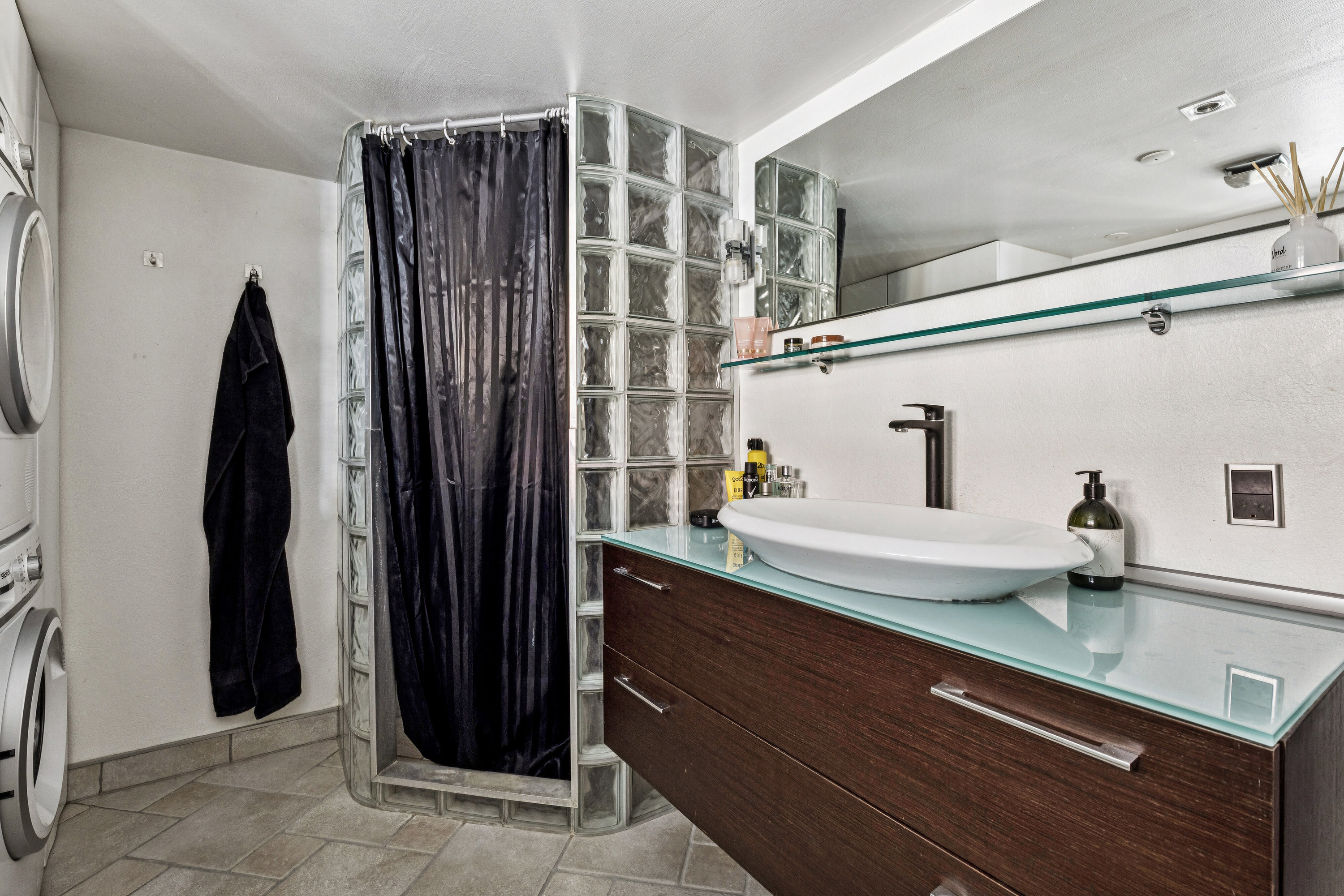 Fremhævet badeværelse billede i fuldskærmstilstand. Billede af Smedegade 31A, st.. th., 4200 Slagelse