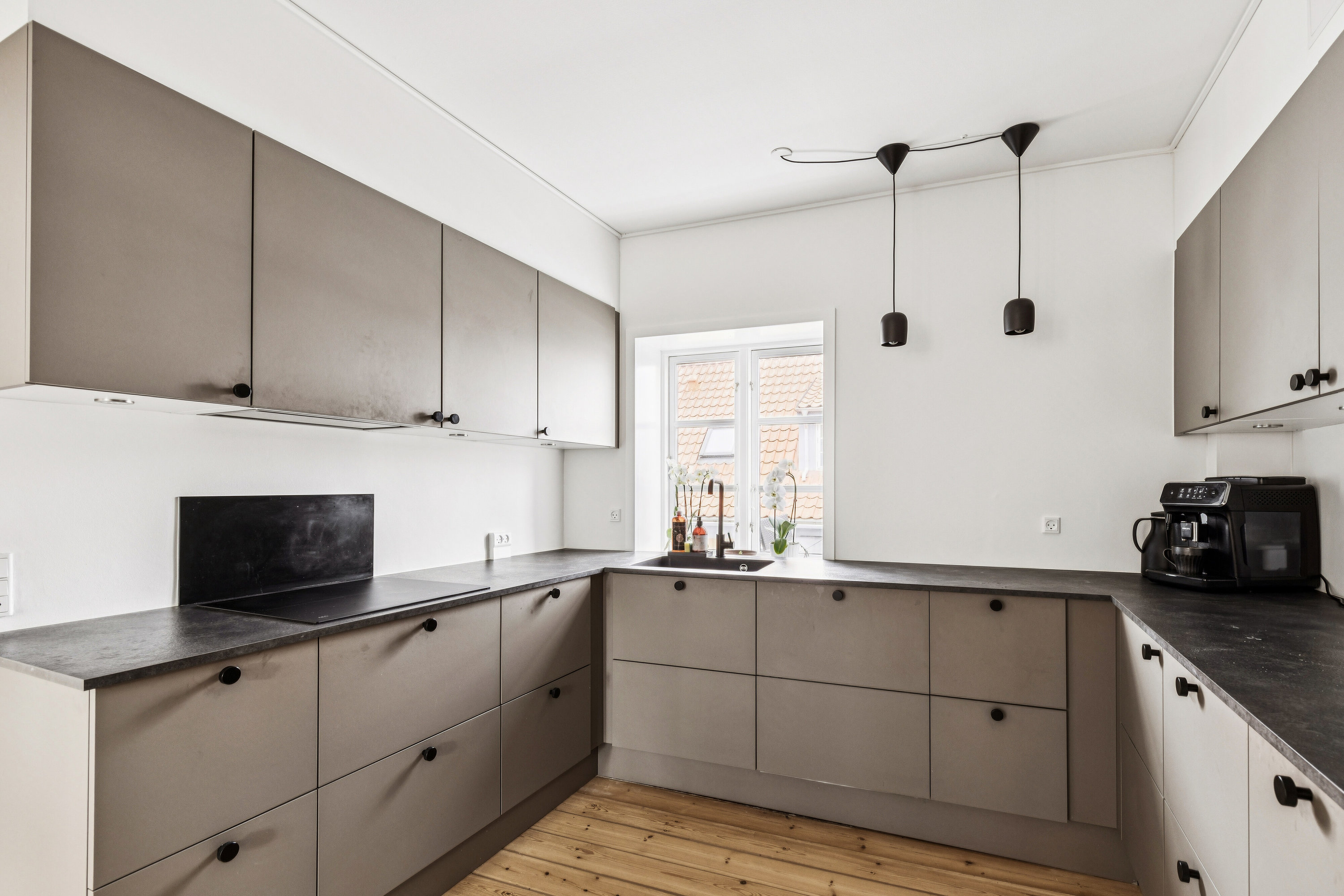 Fremhævet køkken billede i fuldskærmstilstand. Billede af Smedegade 31A, st.. th., 4200 Slagelse