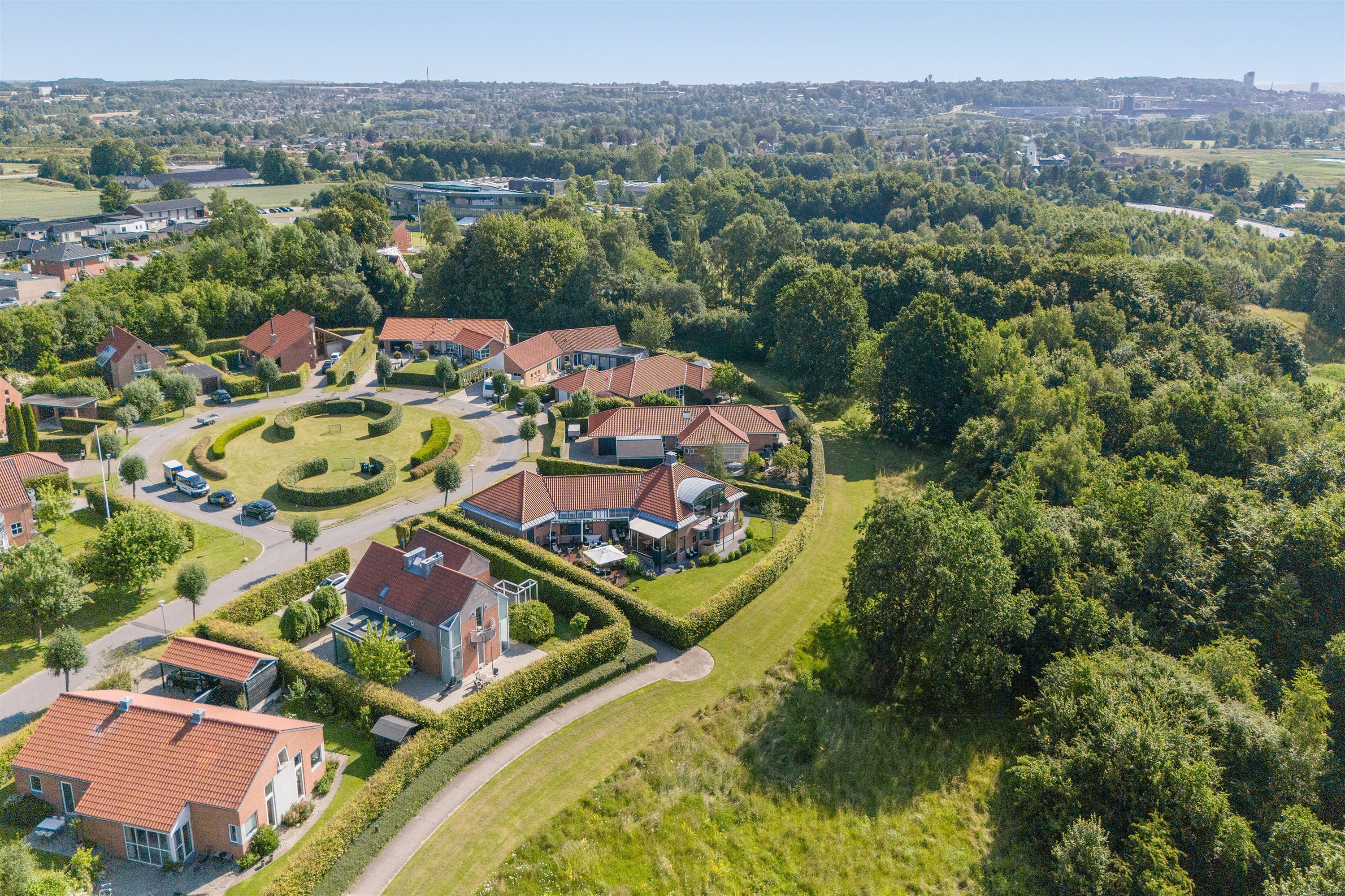 Fremhævet  billede i fuldskærmstilstand. Billede af Lindgrensvej 8, 8920 Randers NV