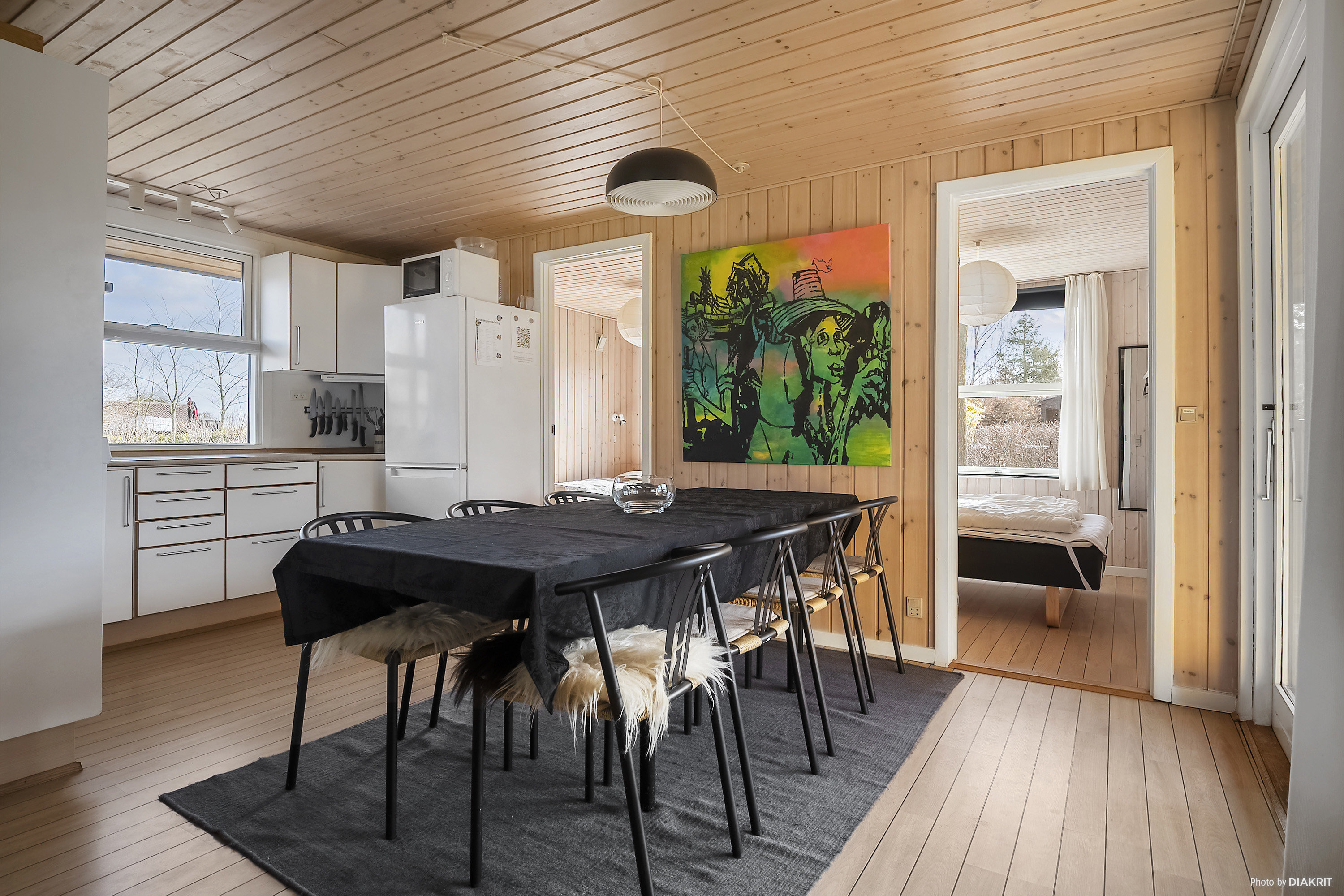 Fremhævet spisestue billede i fuldskærmstilstand. Billede af Strandagervej 1, Dyngby Strand, 8300 Odder