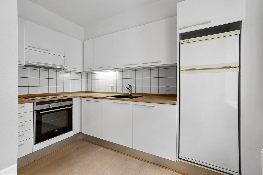 Fremhævet køkken-alrum billede i fuldskærmstilstand. Billede af Nybrogade 4, 1. mf., 9000 Aalborg