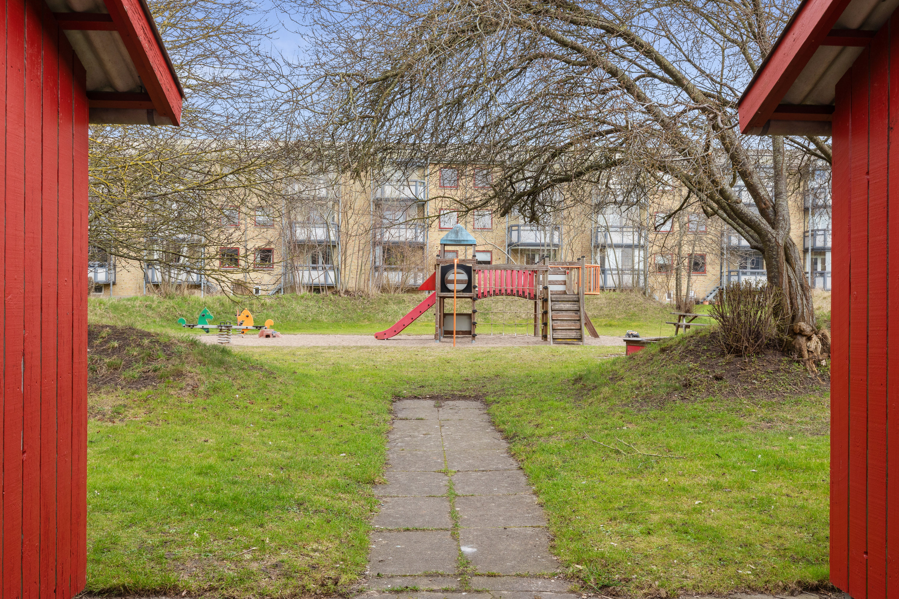 Fremhævet have billede i fuldskærmstilstand. Billede af Roskildevænget 61, 2. tv., 4000 Roskilde