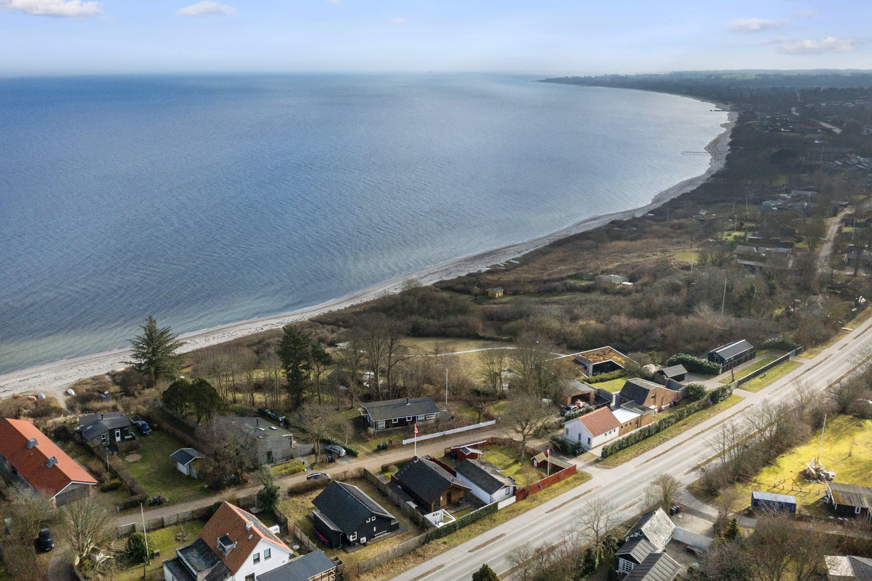 Fremhævet  billede i fuldskærmstilstand. Billede af Rudehusvej 6, Rude Strand, 8300 Odder