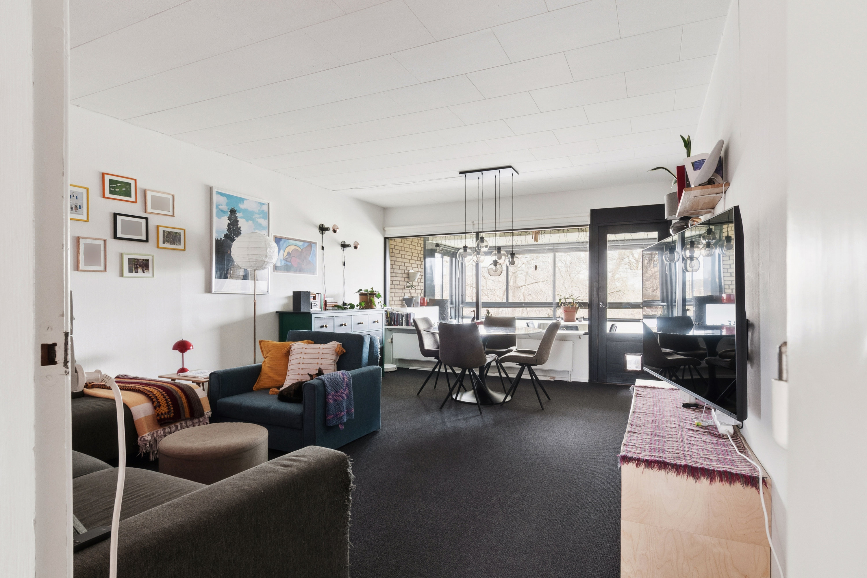 Fremhævet stue billede i fuldskærmstilstand. Billede af Bondehavevej 10G, 1. tv., 2880 Bagsværd