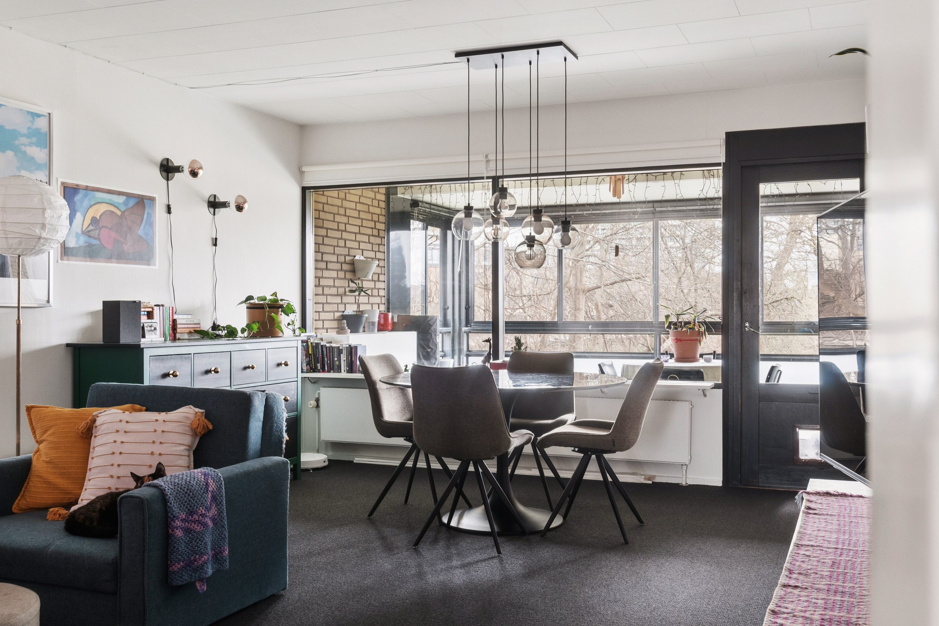 Fremhævet stue billede i fuldskærmstilstand. Billede af Bondehavevej 10G, 1. tv., 2880 Bagsværd