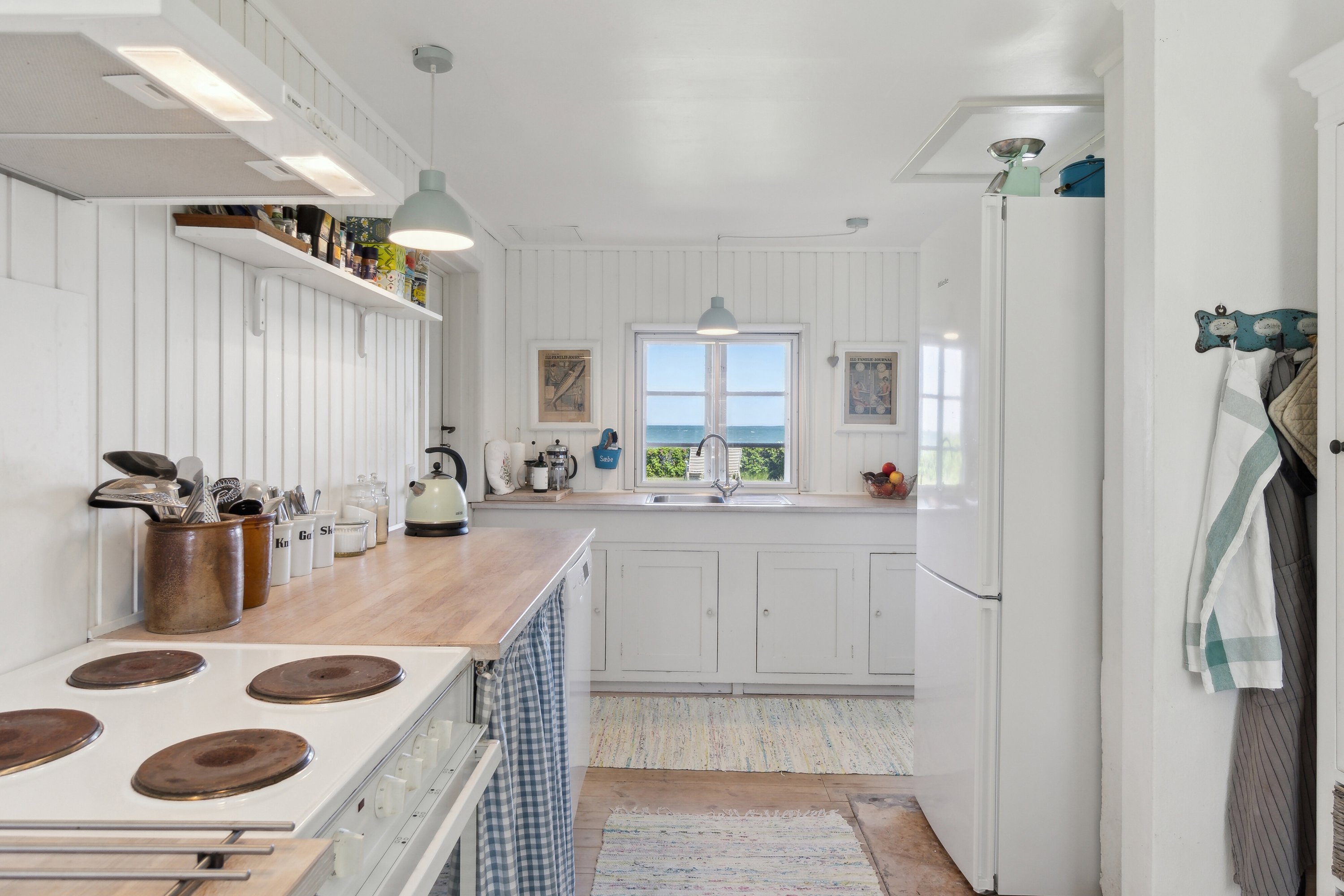 Fremhævet køkken billede i fuldskærmstilstand. Billede af Leck Fischersvej 6, Kikhavn, 3390 Hundested