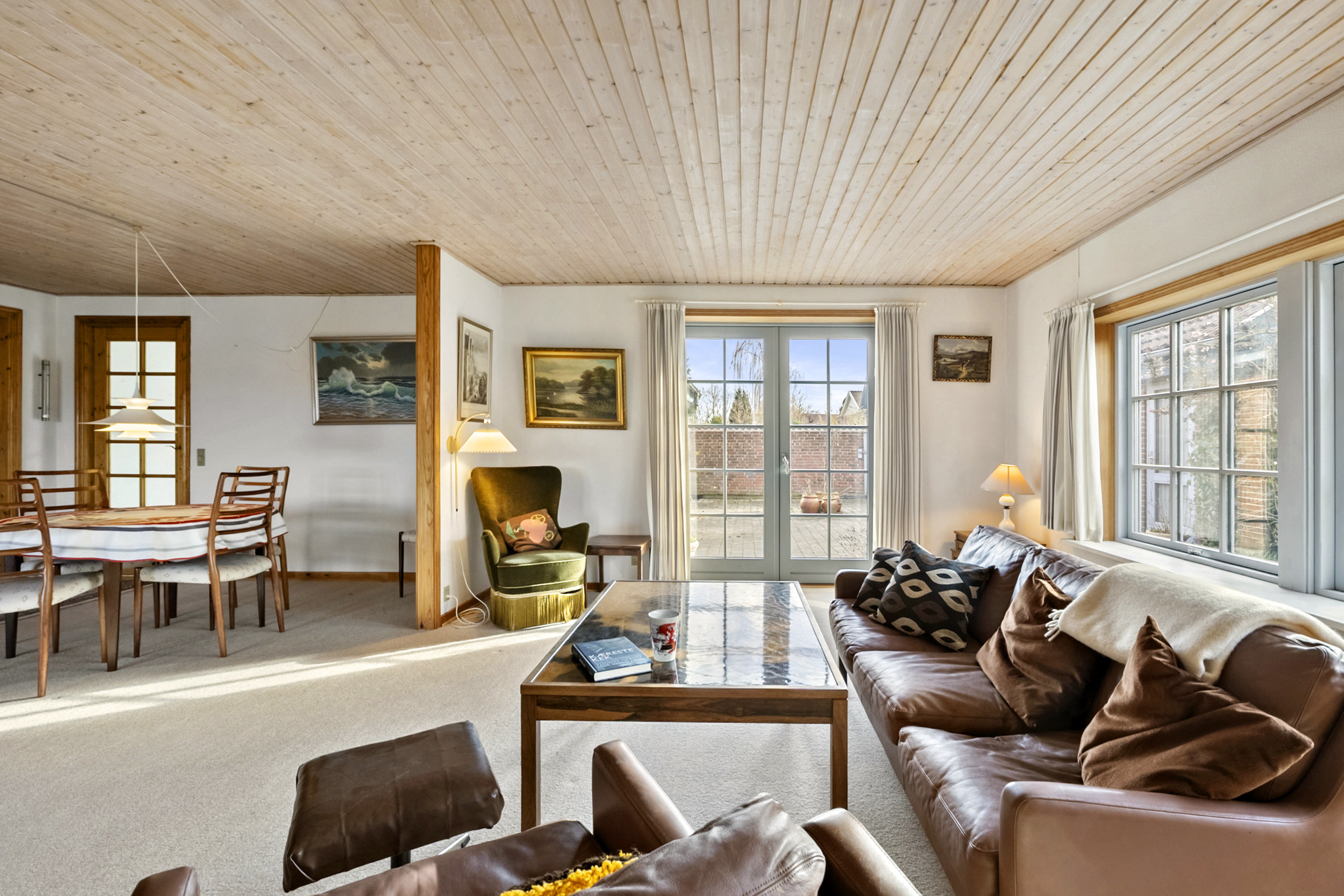 Fremhævet stue billede i fuldskærmstilstand. Billede af Frueløkke 185, 6200 Aabenraa