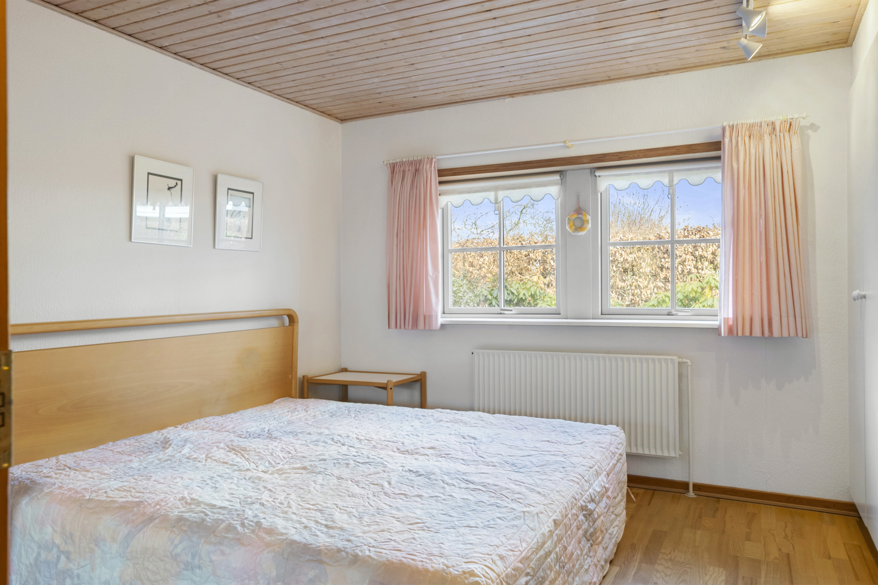 Fremhævet soveværelse billede i fuldskærmstilstand. Billede af Frueløkke 185, 6200 Aabenraa