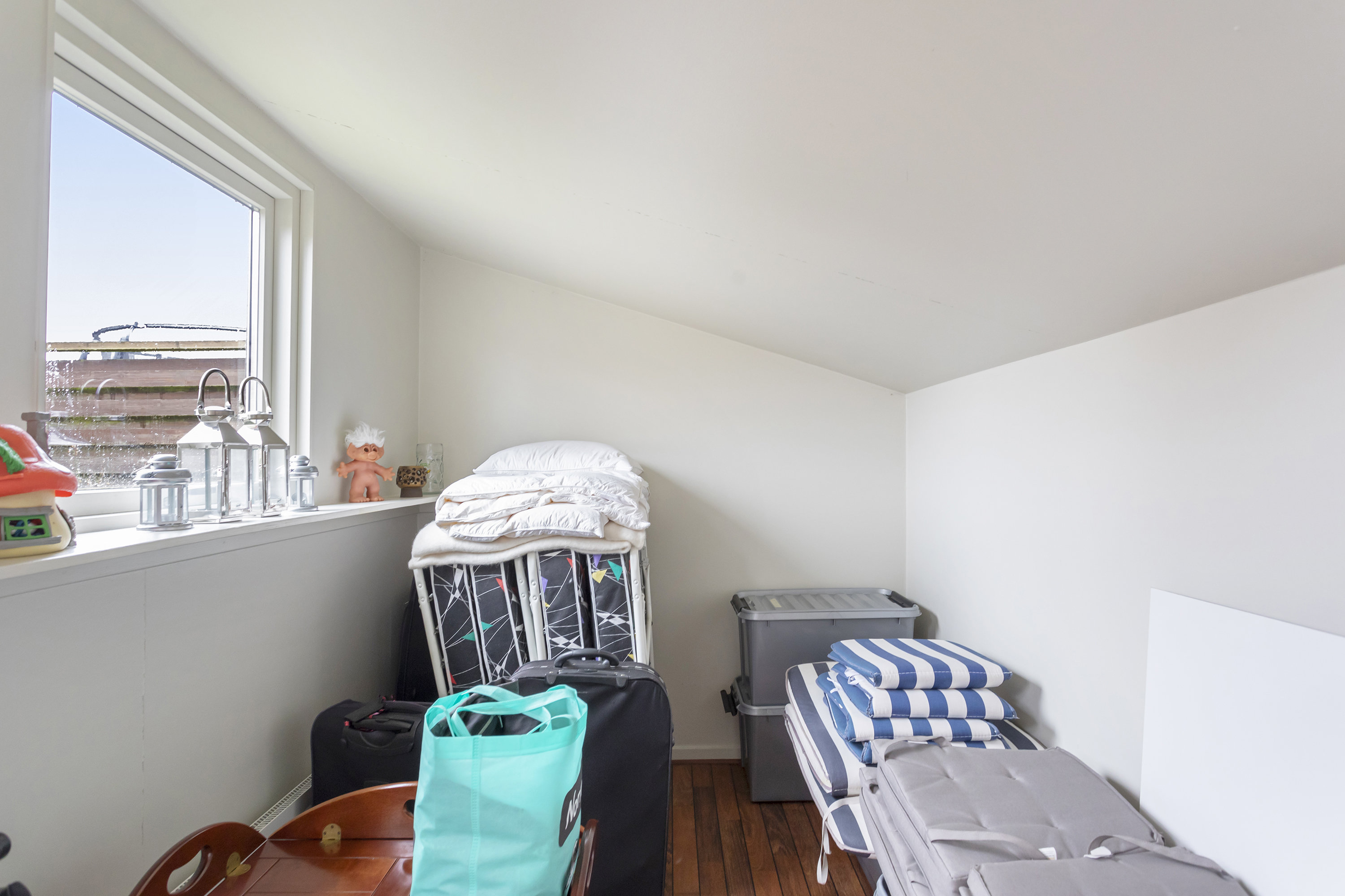 Fremhævet soveværelse billede i fuldskærmstilstand. Billede af Nederbyvej 29, 2740 Skovlunde