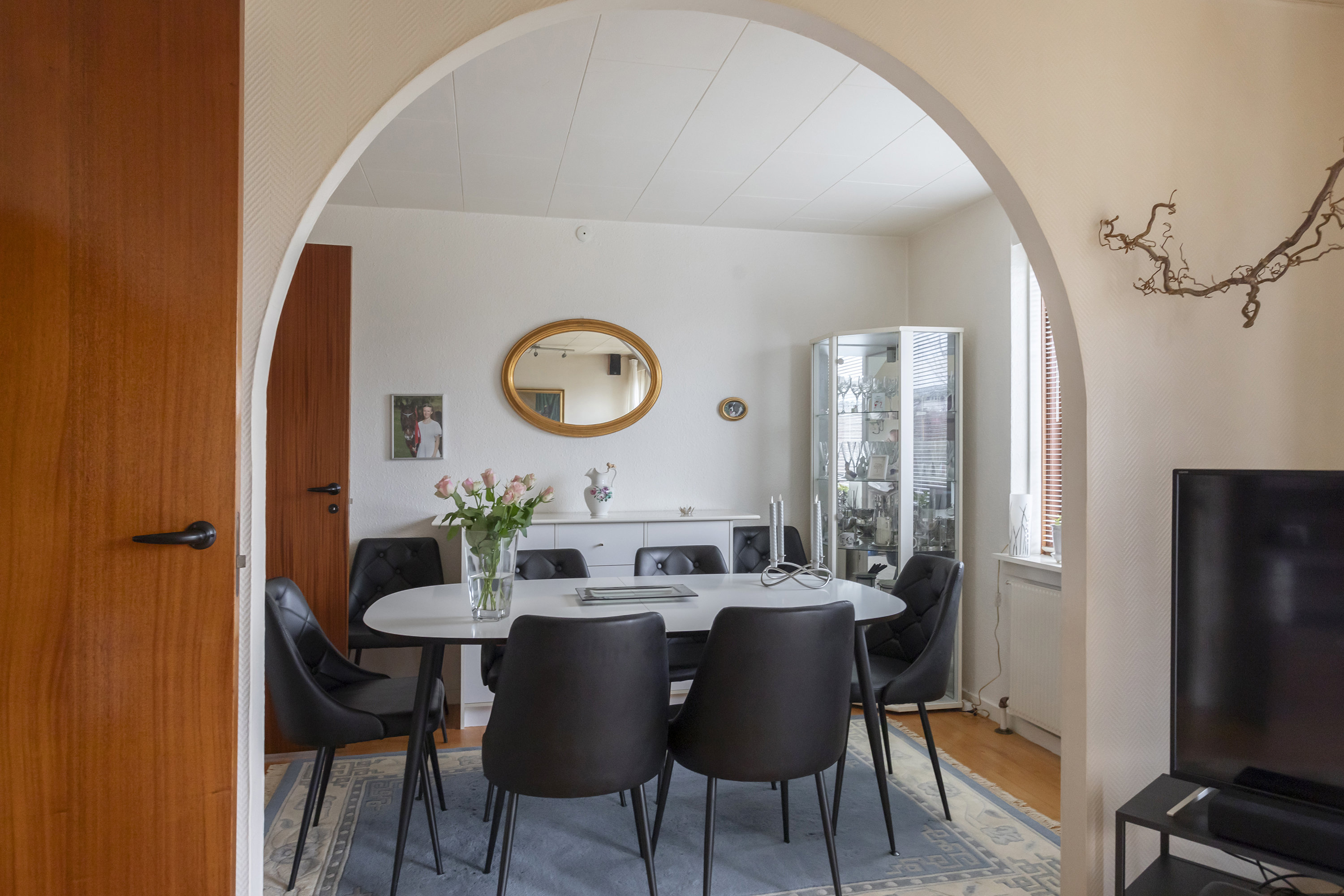 Fremhævet stue billede i fuldskærmstilstand. Billede af Nederbyvej 29, 2740 Skovlunde