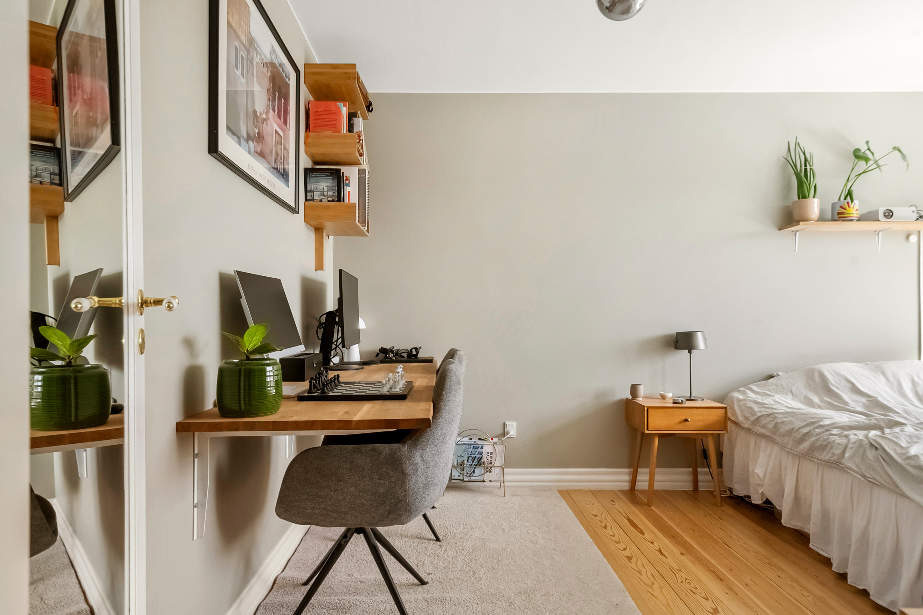 Fremhævet soveværelse billede i fuldskærmstilstand. Billede af Langelandsgade 214, 2. tv., 8200 Aarhus N