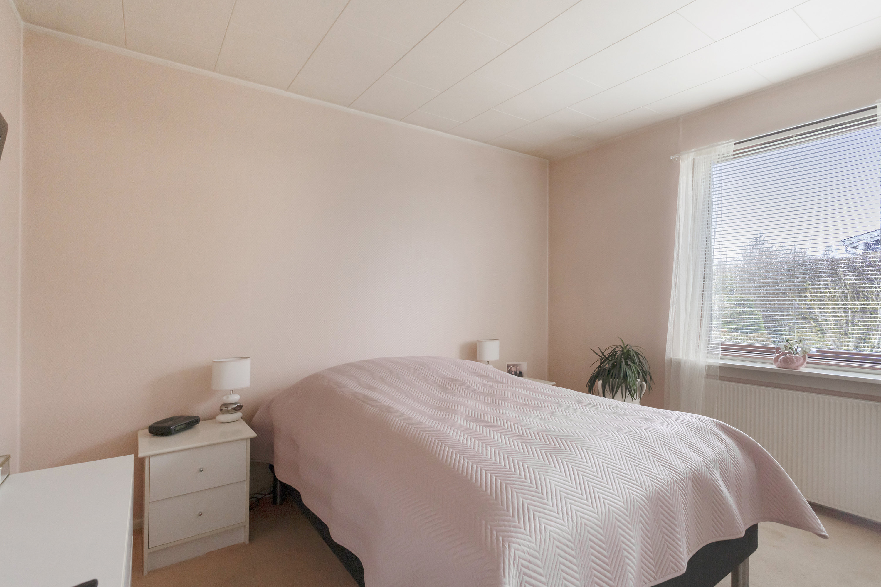 Fremhævet soveværelse billede i fuldskærmstilstand. Billede af Nederbyvej 29, 2740 Skovlunde