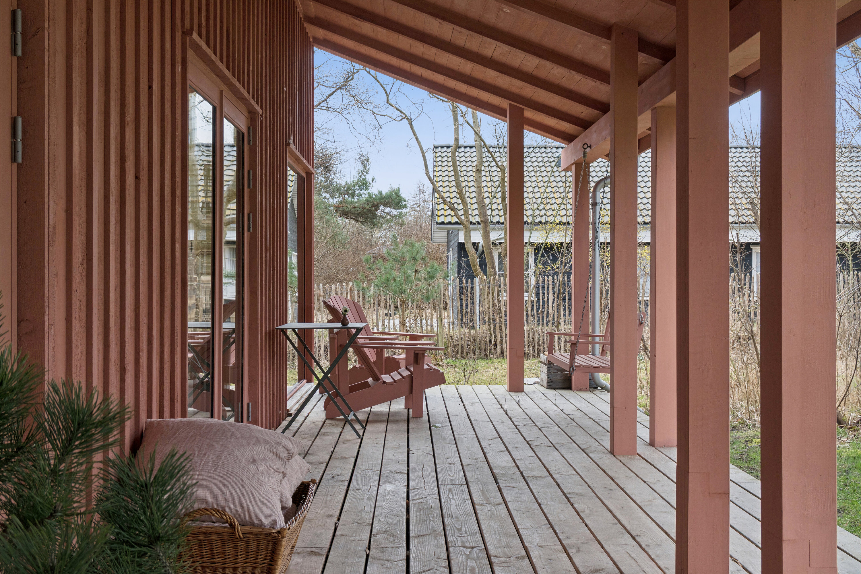 Fremhævet altan billede i fuldskærmstilstand. Billede af Gøgevænget 6, Rågeleje, 3210 Vejby