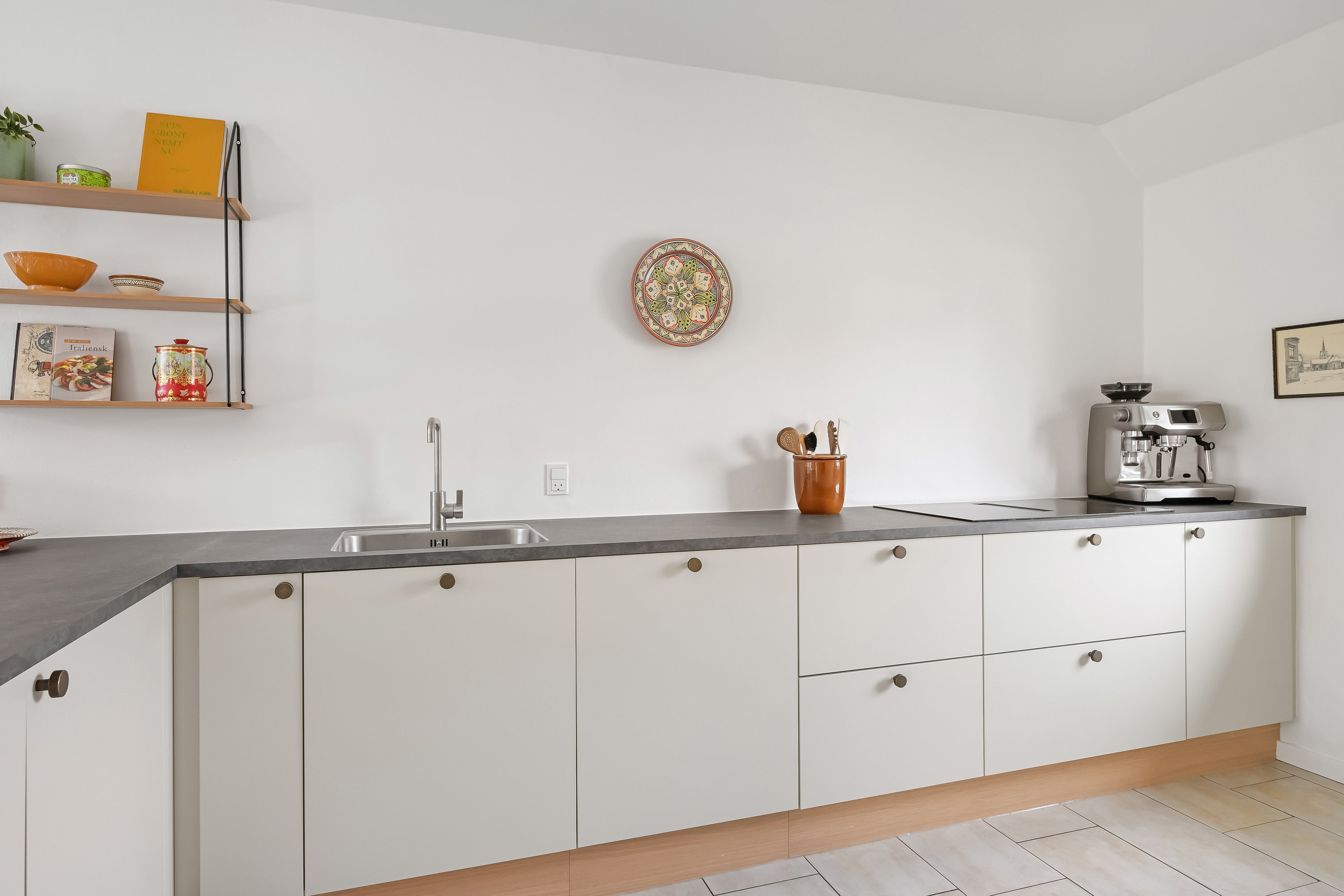 Fremhævet køkken billede i fuldskærmstilstand. Billede af Ribegade 59, 6700 Esbjerg