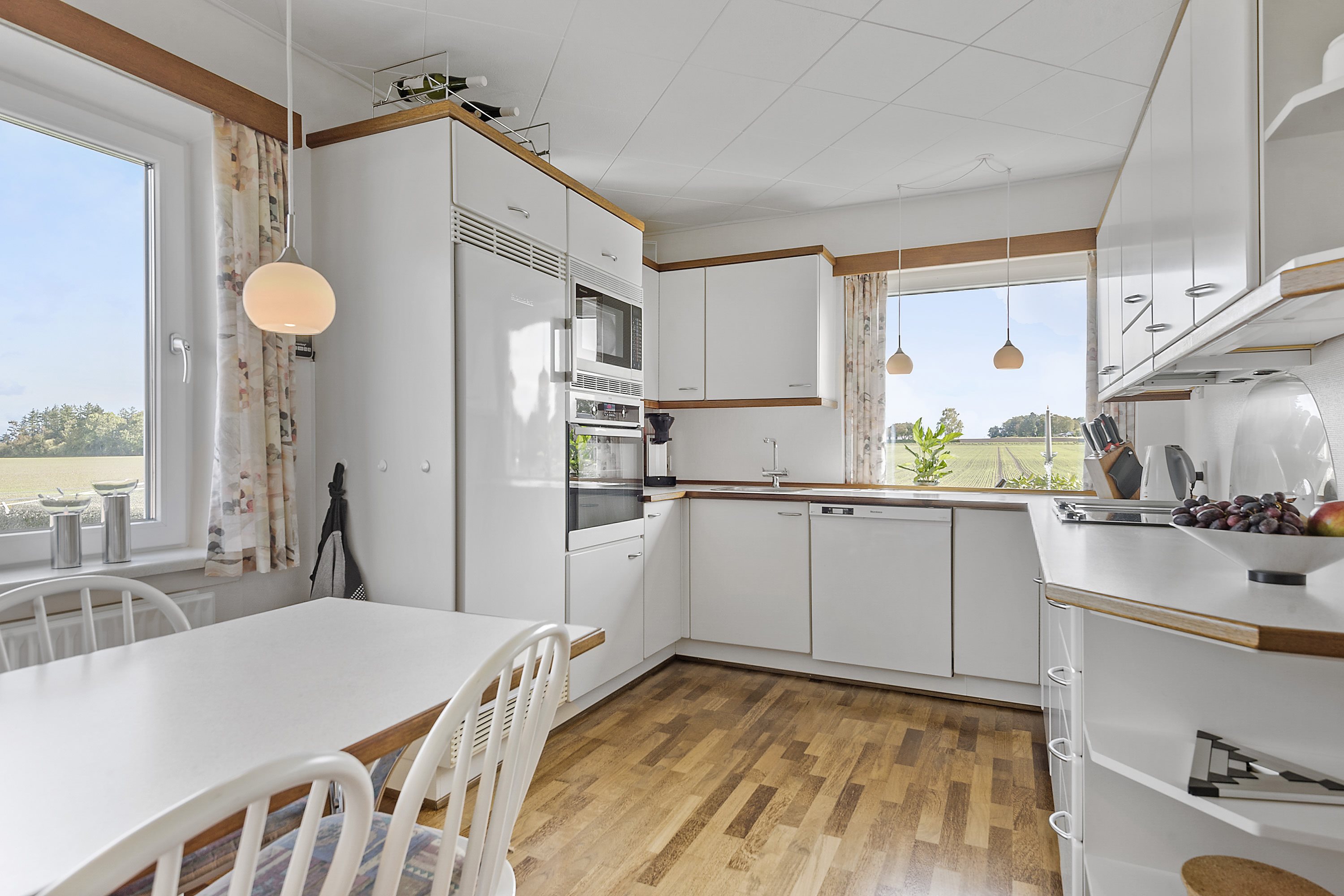 Fremhævet køkken billede i fuldskærmstilstand. Billede af Strandvejen 128, Rørth, 8300 Odder