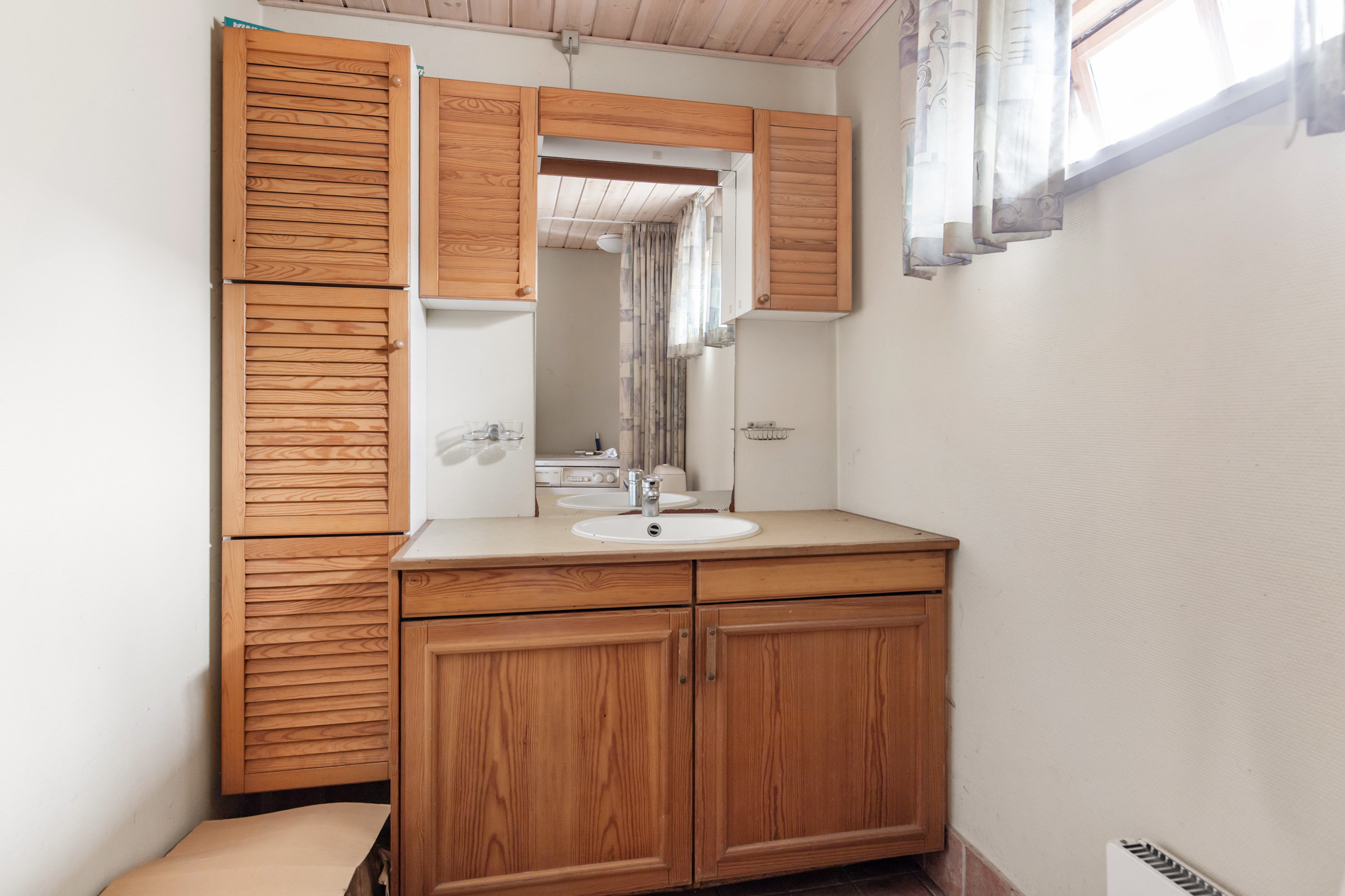 Fremhævet badeværelse billede i fuldskærmstilstand. Billede af Blærevej 78, Blære, 9600 Aars