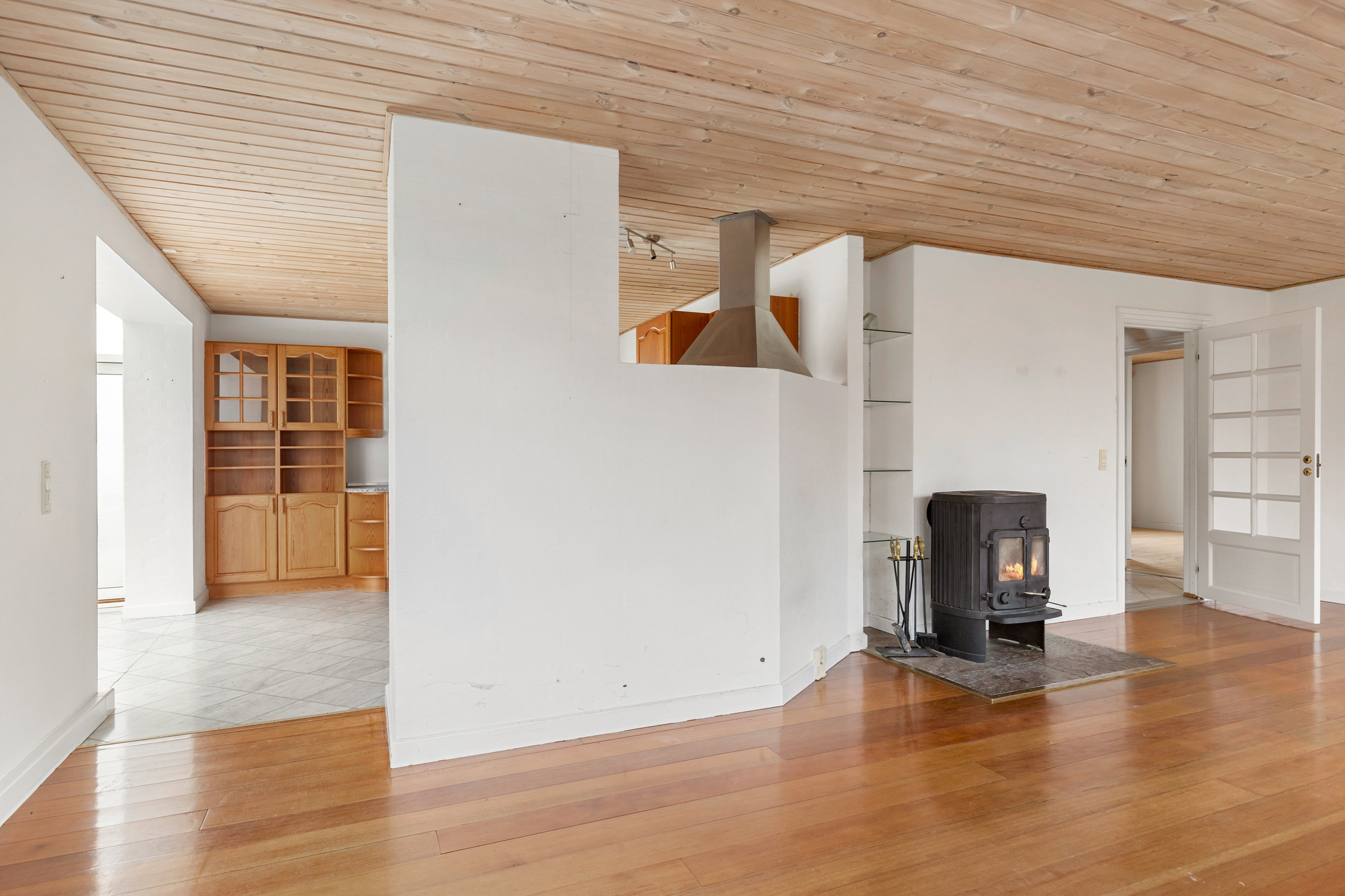 Fremhævet stue billede i fuldskærmstilstand. Billede af Blærevej 70, Blære, 9600 Aars