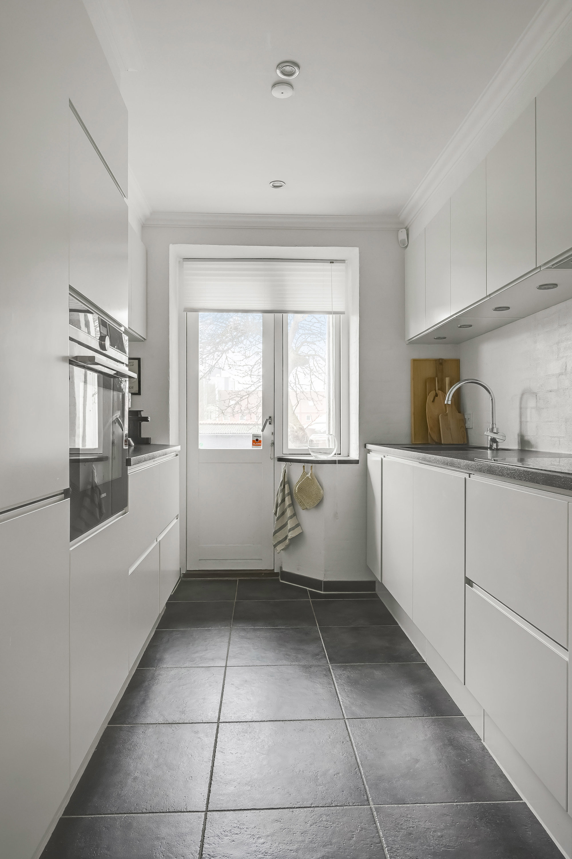 Fremhævet køkken billede i fuldskærmstilstand. Billede af Willemoesgade 50, st.. th., 6700 Esbjerg