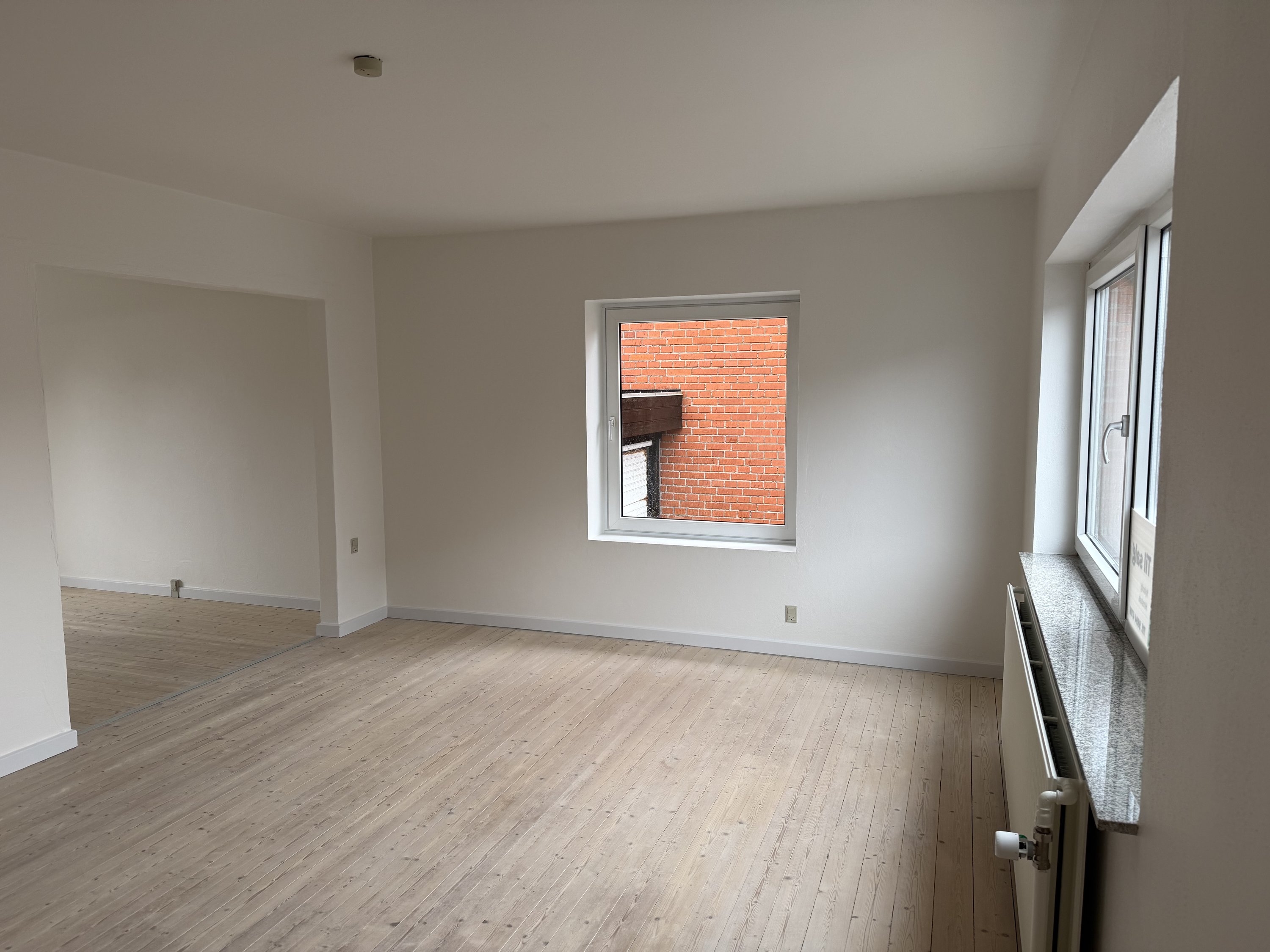 Fremhævet stue billede i fuldskærmstilstand. Billede af Højersgade 19B, 9850 Hirtshals