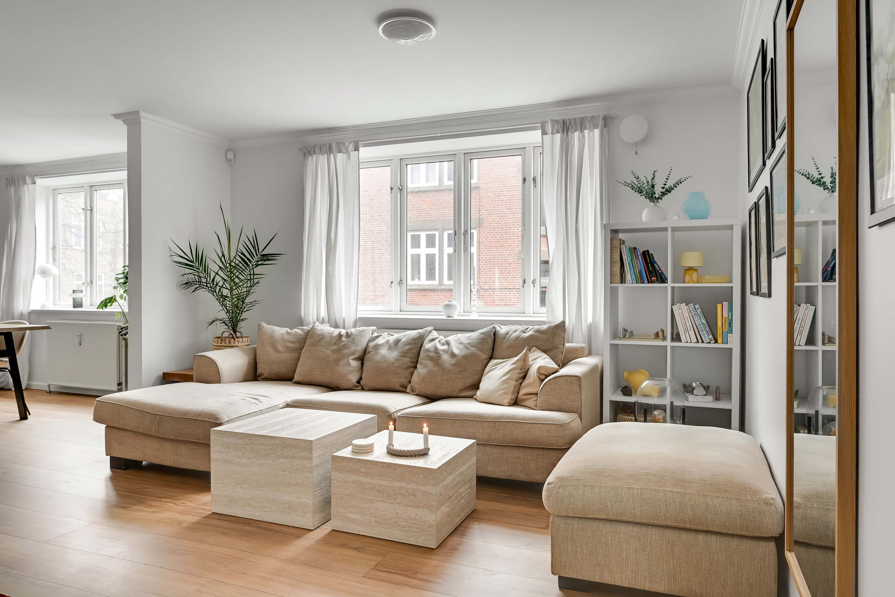 Fremhævet stue billede i fuldskærmstilstand. Billede af Willemoesgade 50, st.. th., 6700 Esbjerg