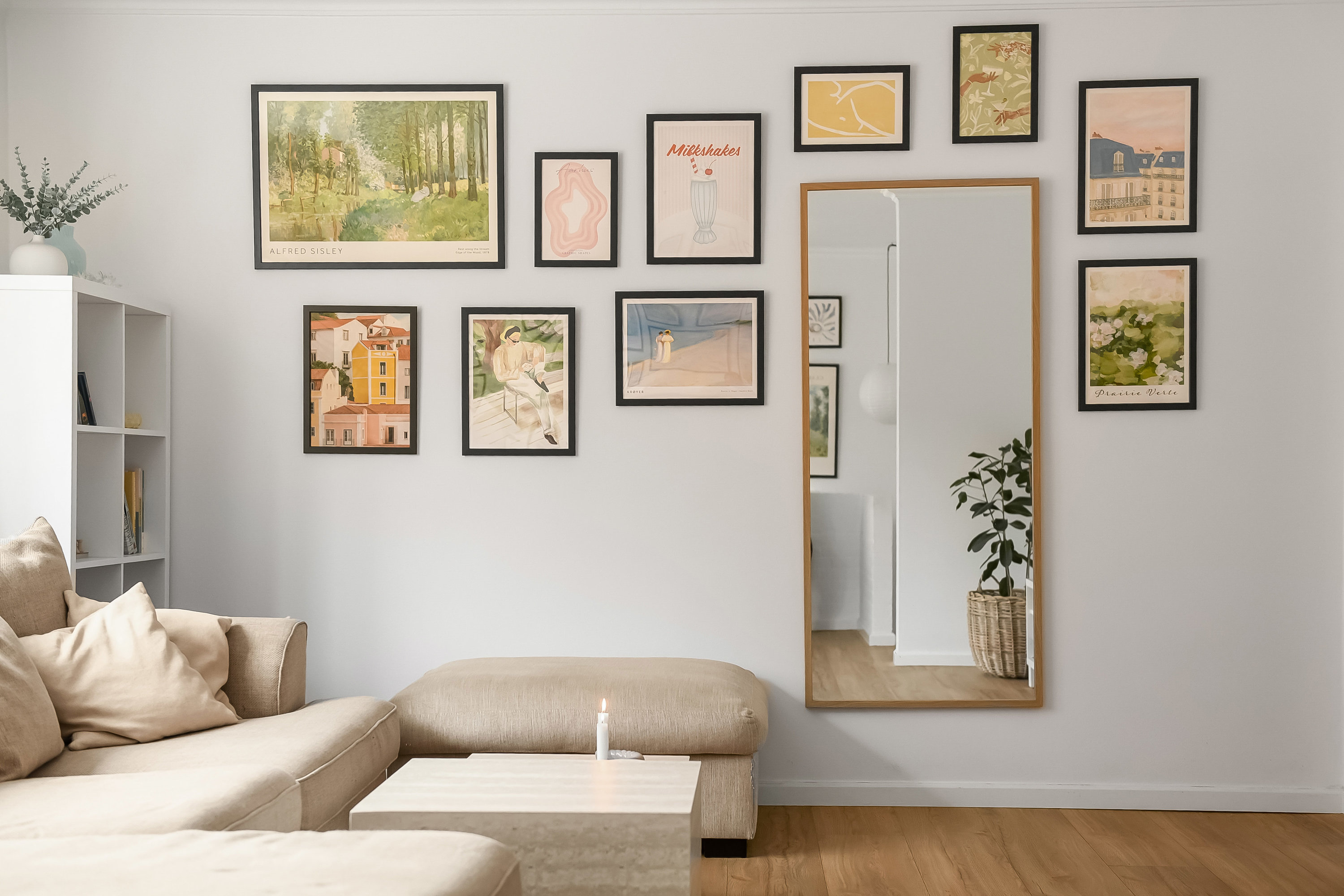 Fremhævet stue billede i fuldskærmstilstand. Billede af Willemoesgade 50, st.. th., 6700 Esbjerg