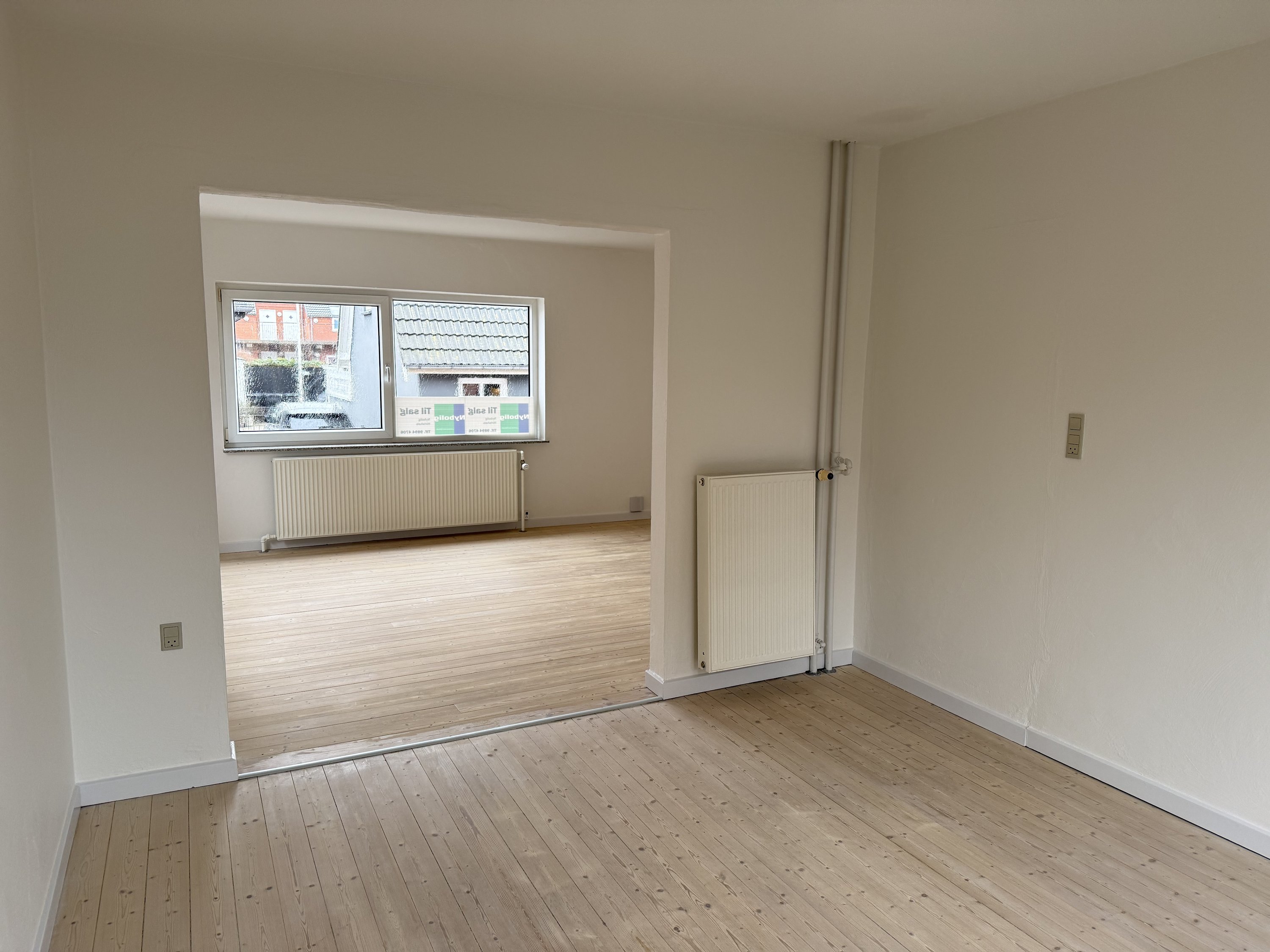 Fremhævet stue billede i fuldskærmstilstand. Billede af Højersgade 19B, 9850 Hirtshals