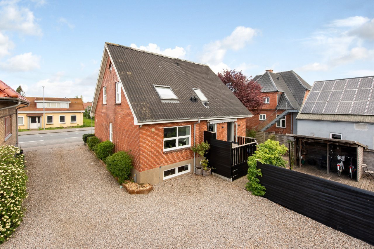 Fremhævet  billede i fuldskærmstilstand. Billede af Hovedgaden 43, 6360 Tinglev