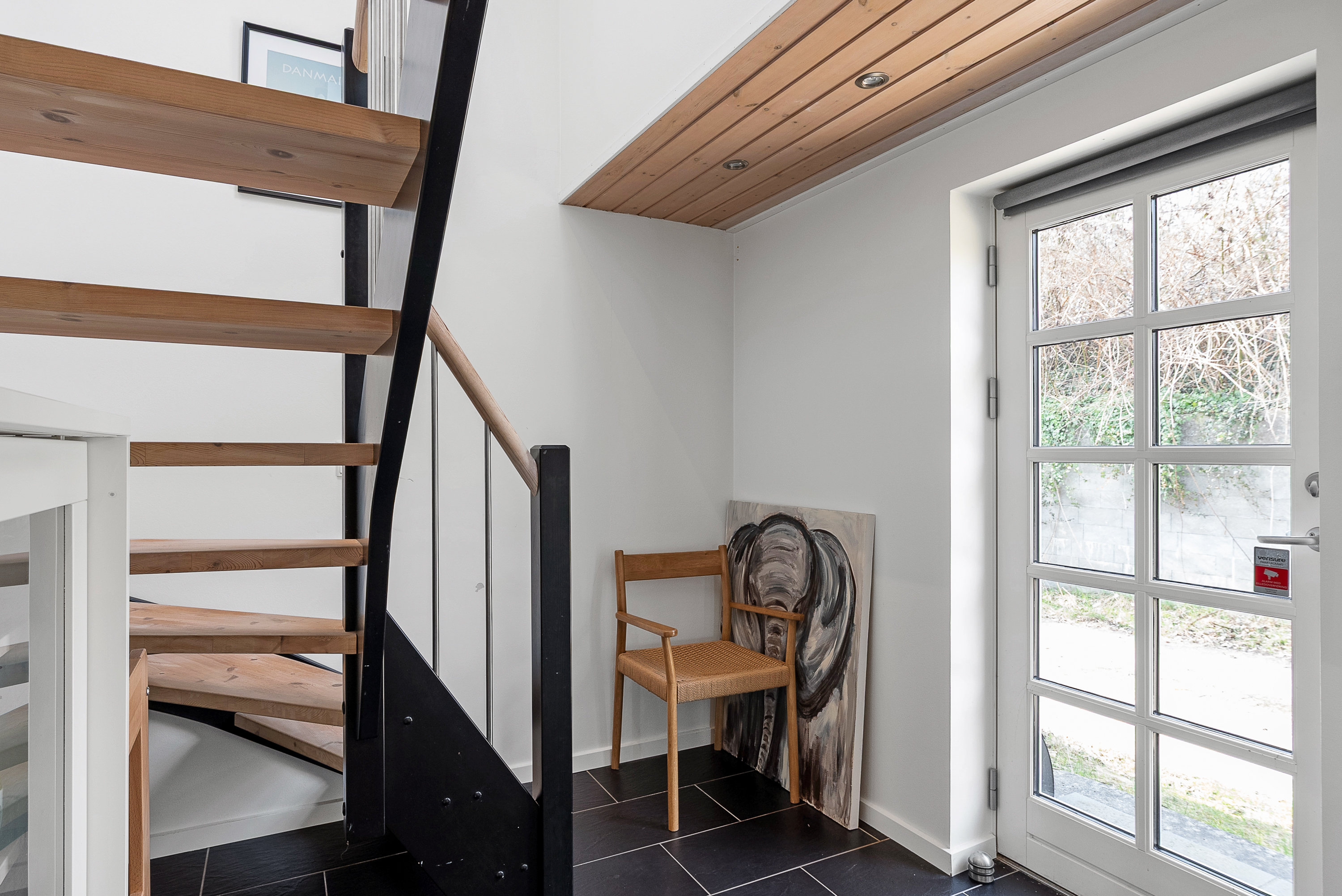 Fremhævet trappe billede i fuldskærmstilstand. Billede af Søbovej 6, Korinth, 5600 Faaborg