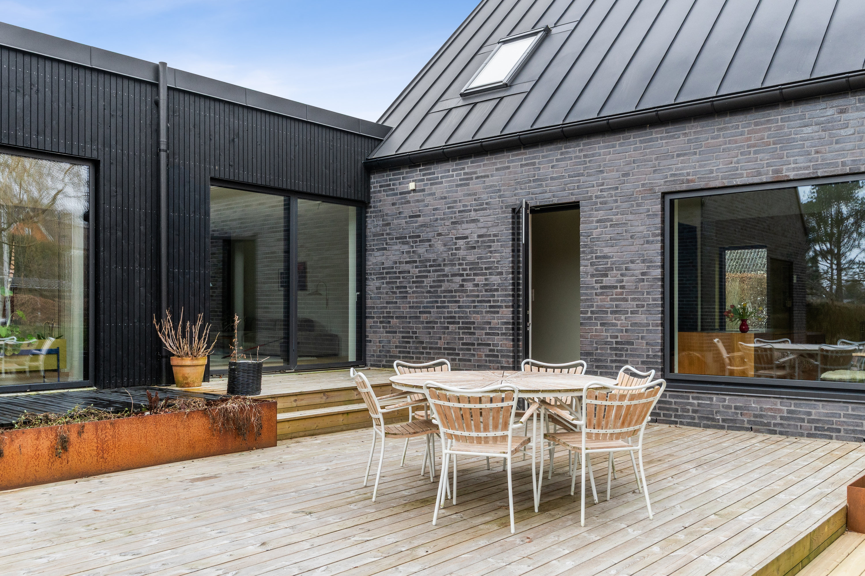 Fremhævet andet billede i fuldskærmstilstand. Billede af Anemonevej 9, Hareskov, 3500 Værløse