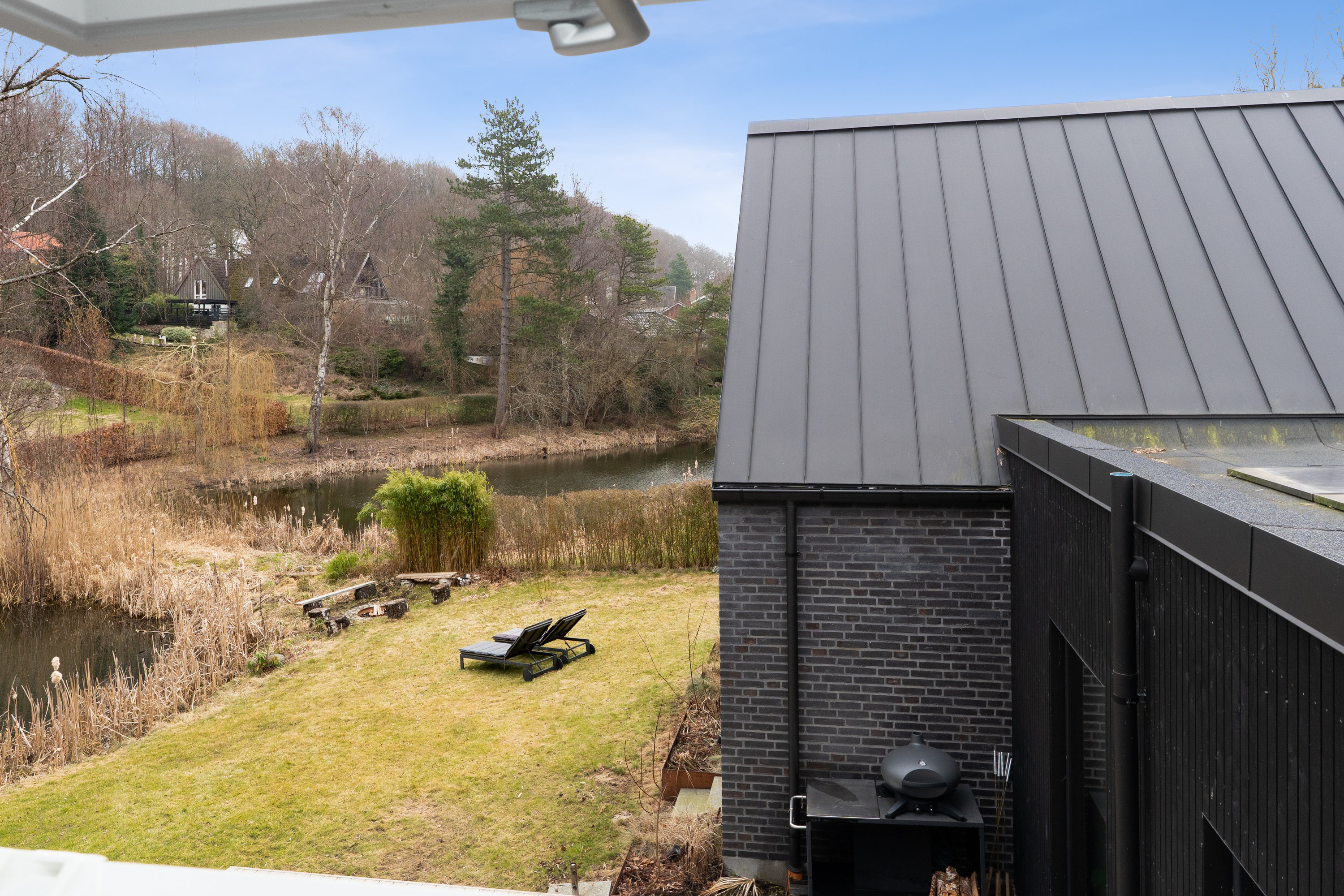 Fremhævet andet billede i fuldskærmstilstand. Billede af Anemonevej 9, Hareskov, 3500 Værløse