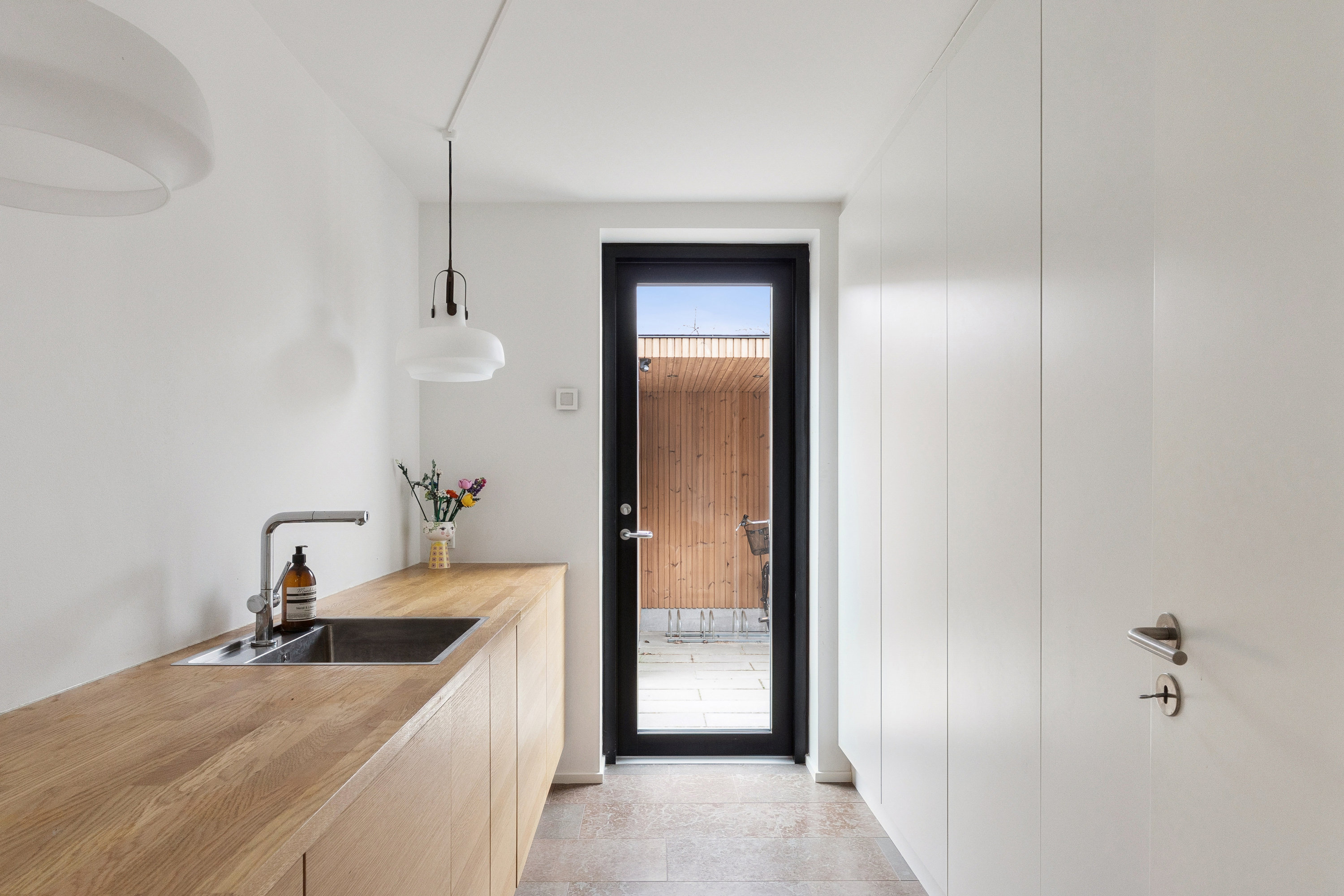 Fremhævet værelse billede i fuldskærmstilstand. Billede af Anemonevej 9, Hareskov, 3500 Værløse