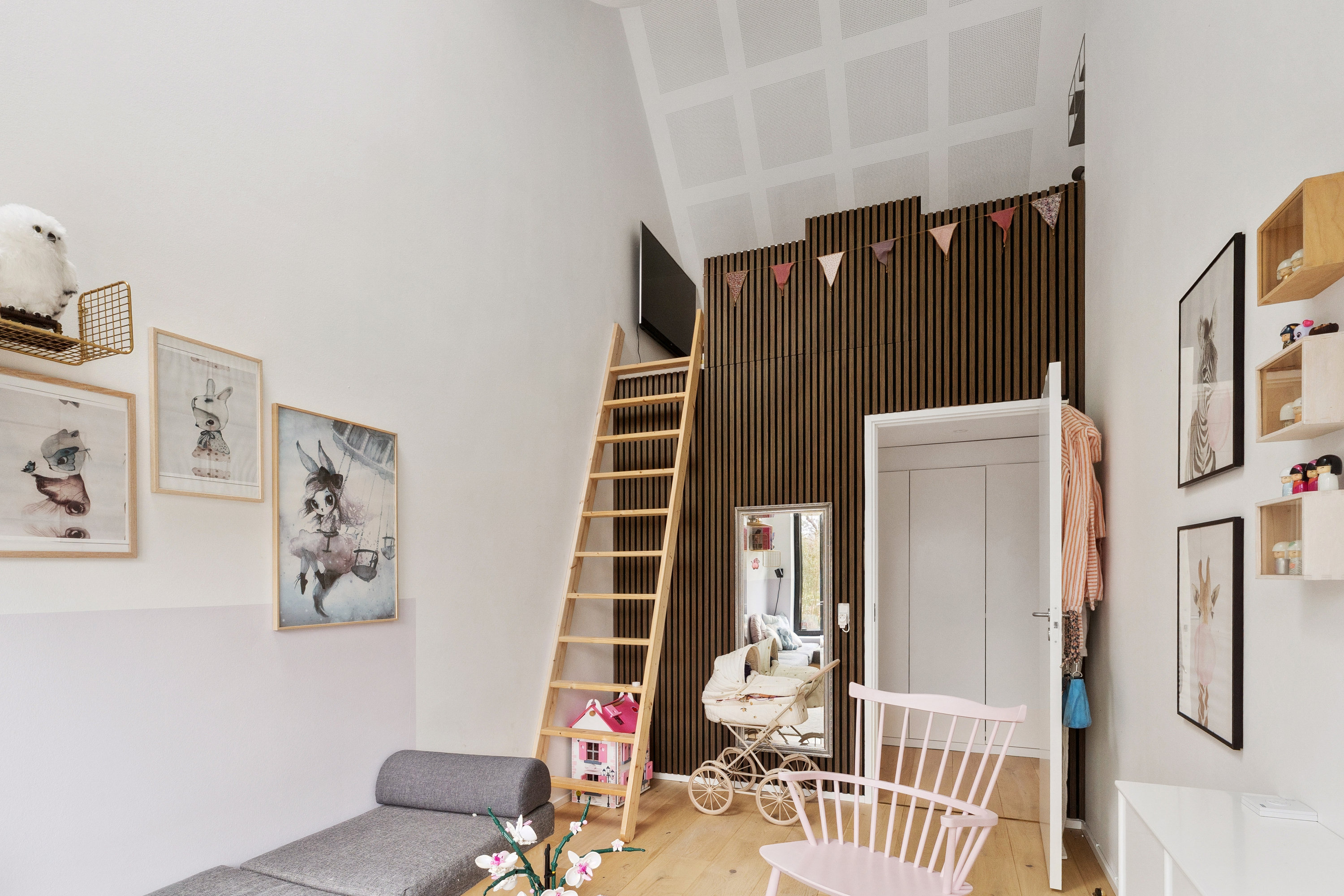 Fremhævet værelse billede i fuldskærmstilstand. Billede af Anemonevej 9, Hareskov, 3500 Værløse