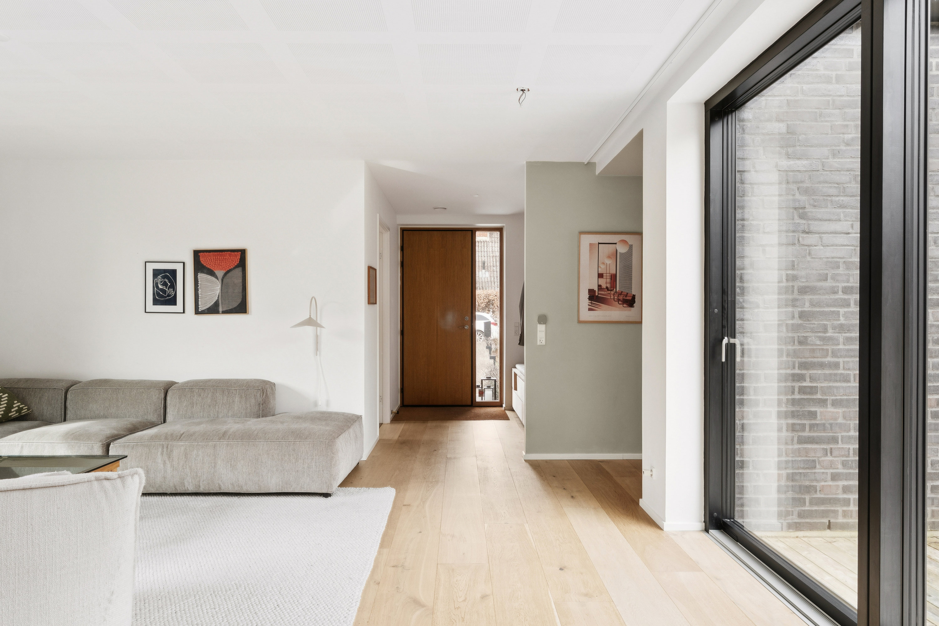 Fremhævet stue billede i fuldskærmstilstand. Billede af Anemonevej 9, Hareskov, 3500 Værløse