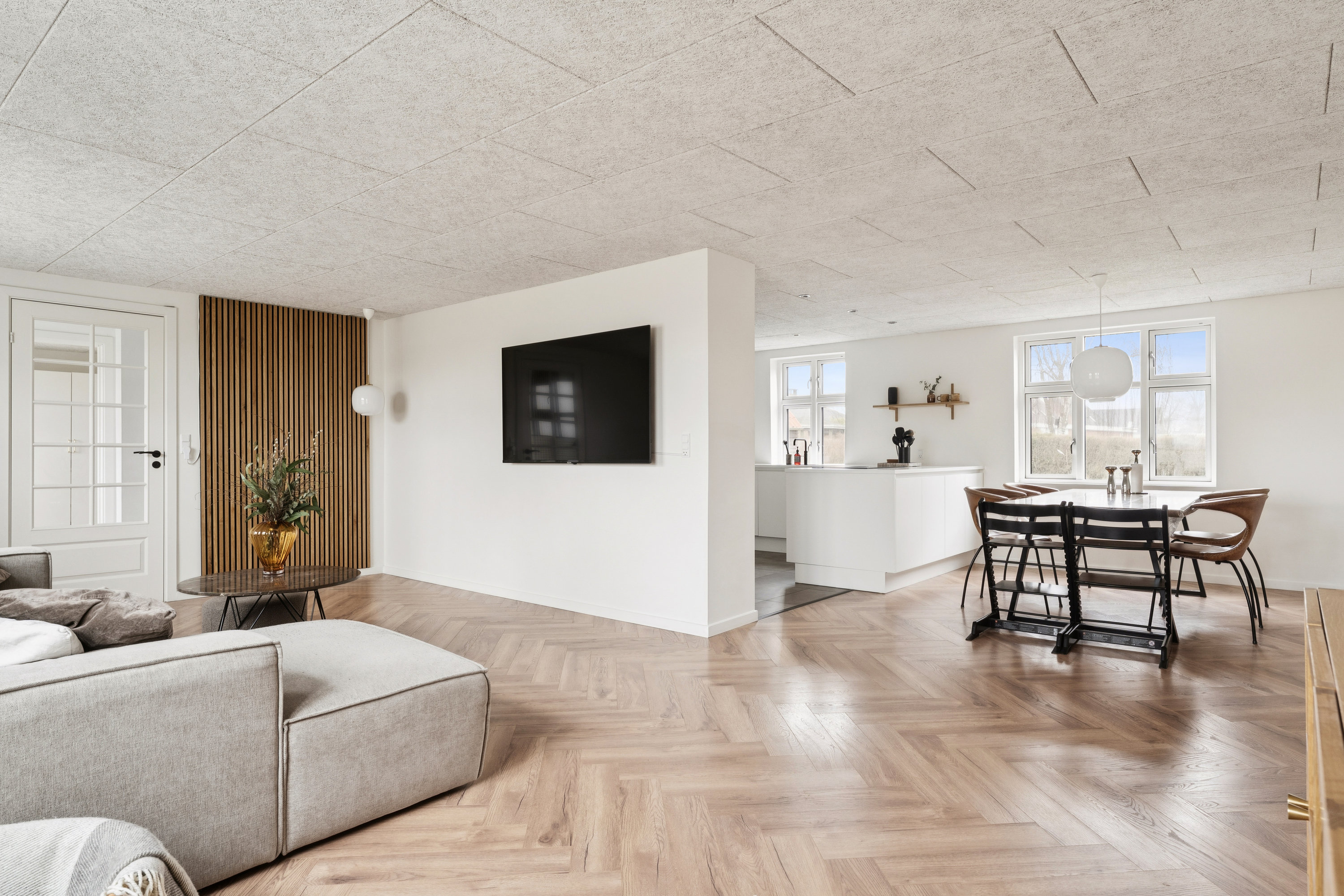 Fremhævet stue billede i fuldskærmstilstand. Billede af Brogade 63, 8850 Bjerringbro