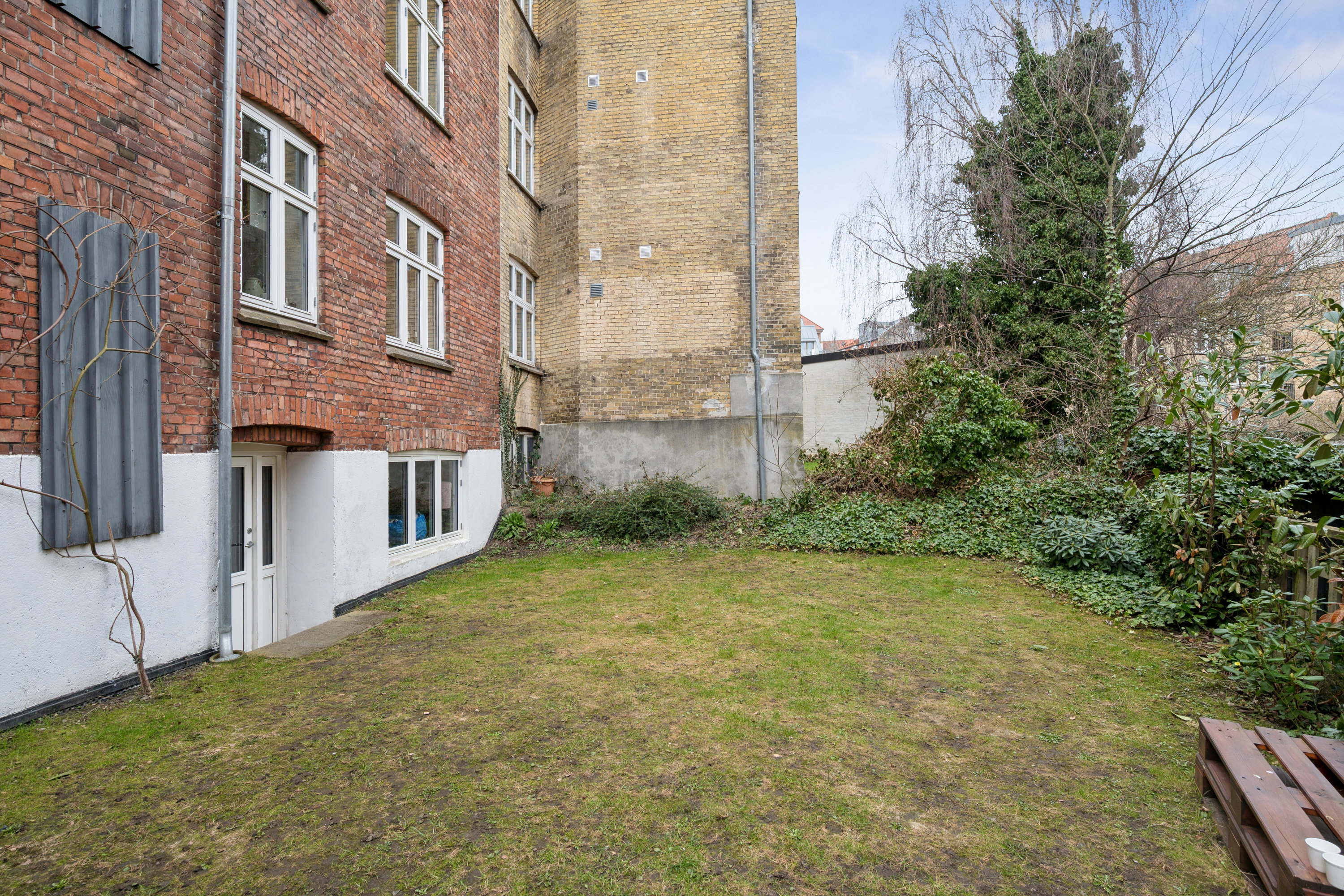 Fremhævet andet billede i fuldskærmstilstand. Billede af Ny Munkegade 68B, 1. tv., 8000 Aarhus C