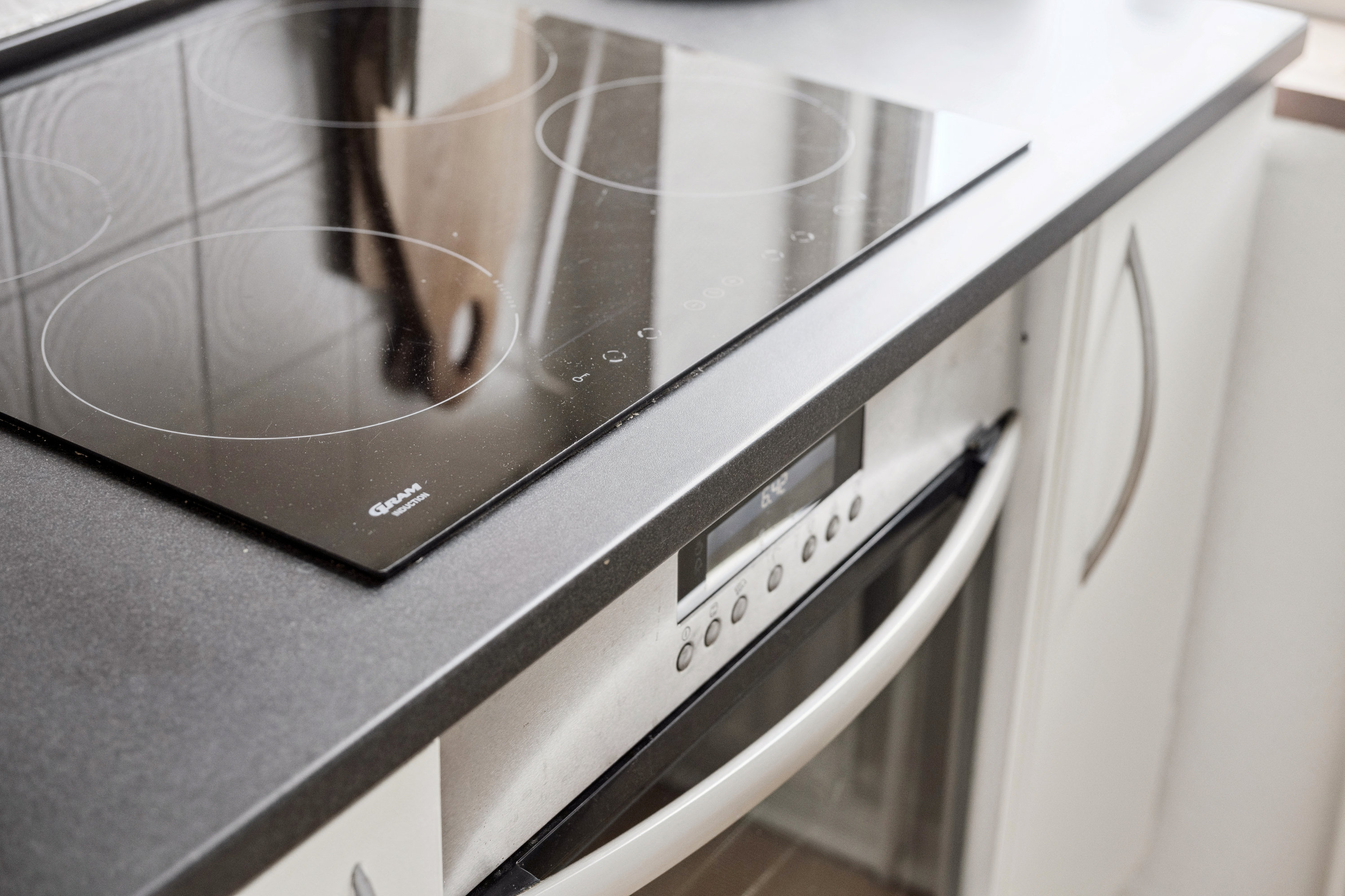 Fremhævet bad billede i fuldskærmstilstand. Billede af Ny Munkegade 68B, 1. tv., 8000 Aarhus C