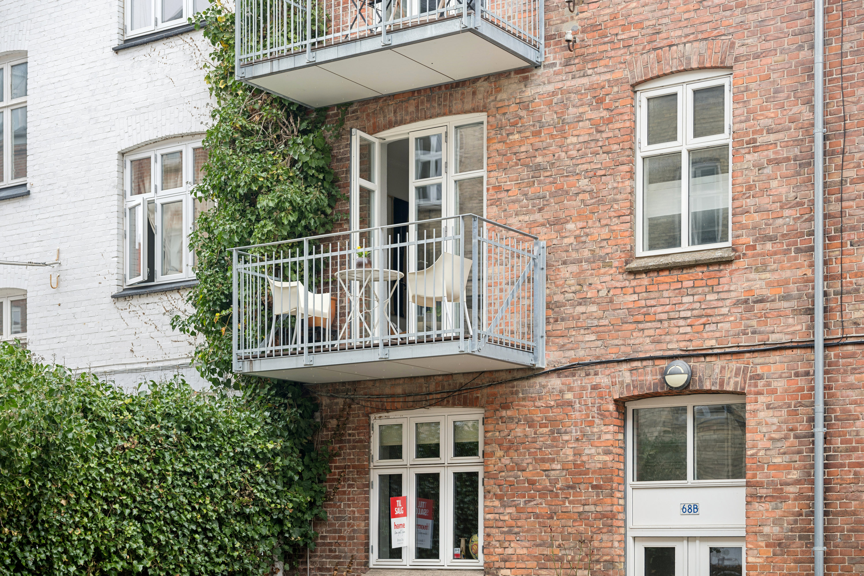 Fremhævet andet billede i fuldskærmstilstand. Billede af Ny Munkegade 68B, 1. tv., 8000 Aarhus C