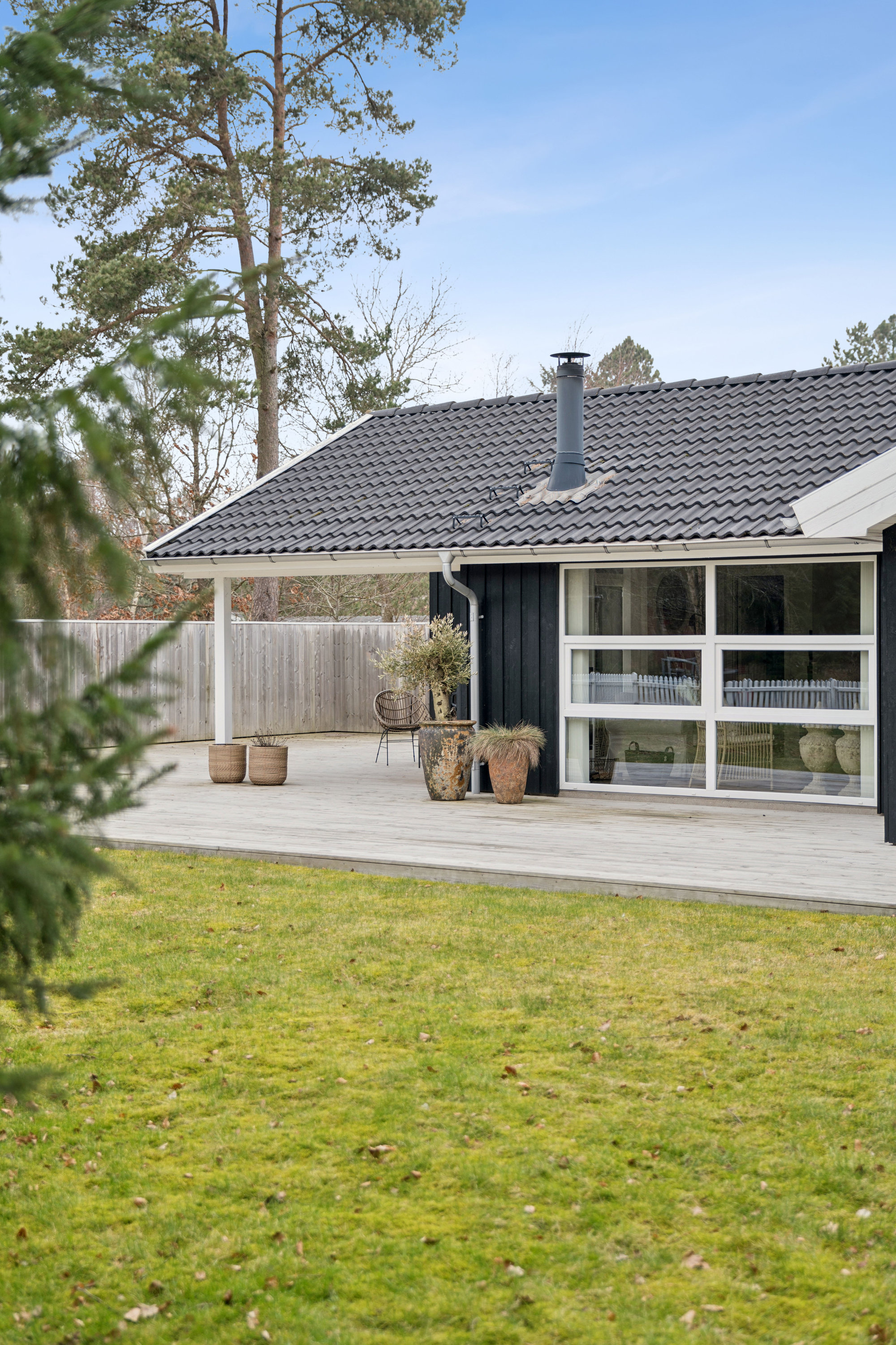 Fremhævet andet billede i fuldskærmstilstand. Billede af Lille Strandgaard 13B, 9370 Hals