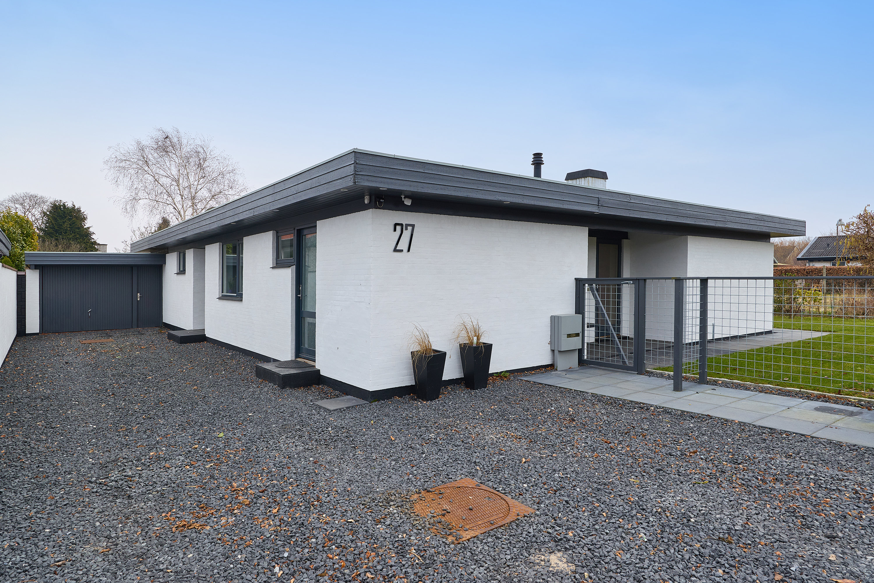 Fremhævet ejendommen billede i fuldskærmstilstand. Billede af Brillantvej 27, 4040 Jyllinge