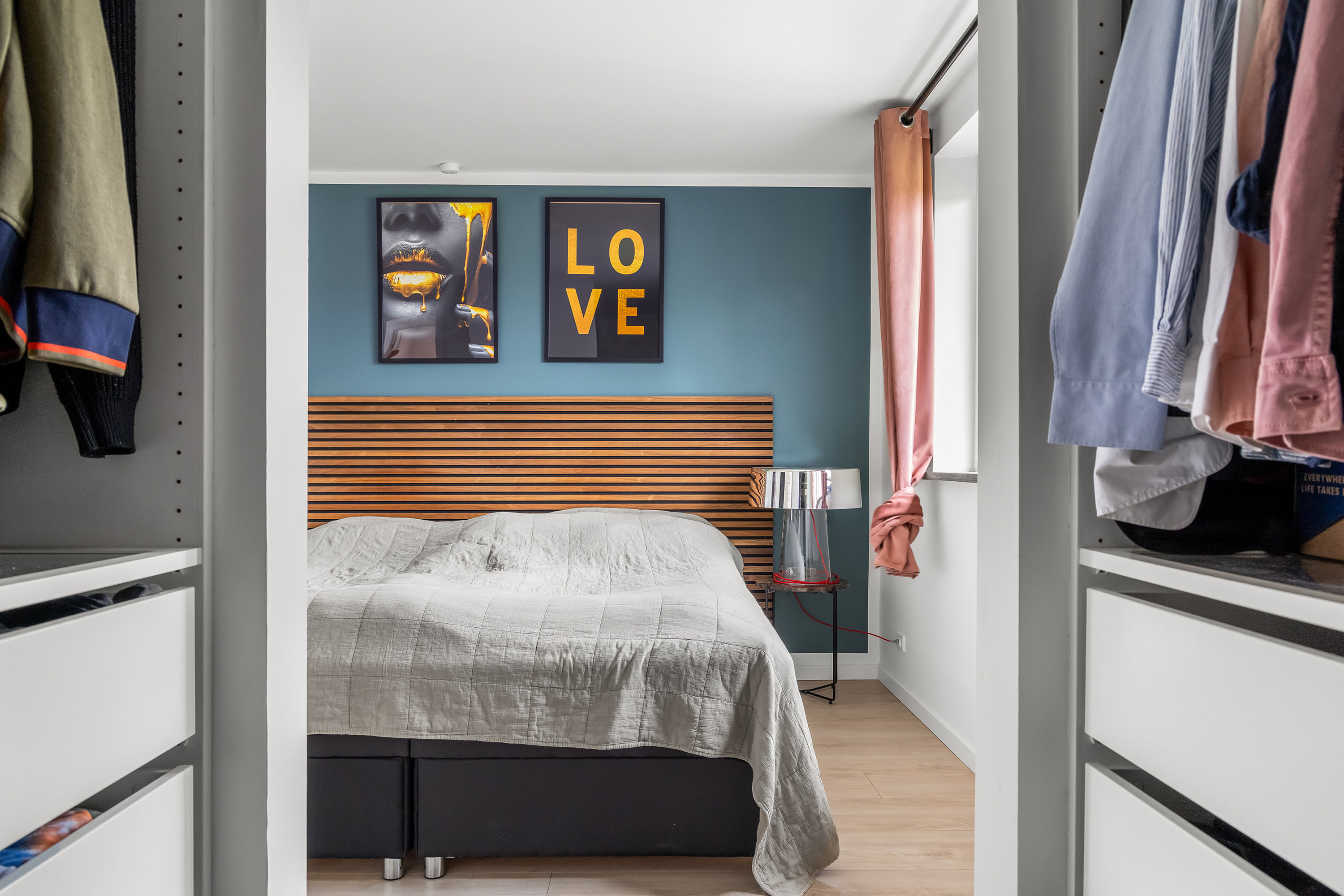 Fremhævet soveværelse billede i fuldskærmstilstand. Billede af Brillantvej 27, 4040 Jyllinge